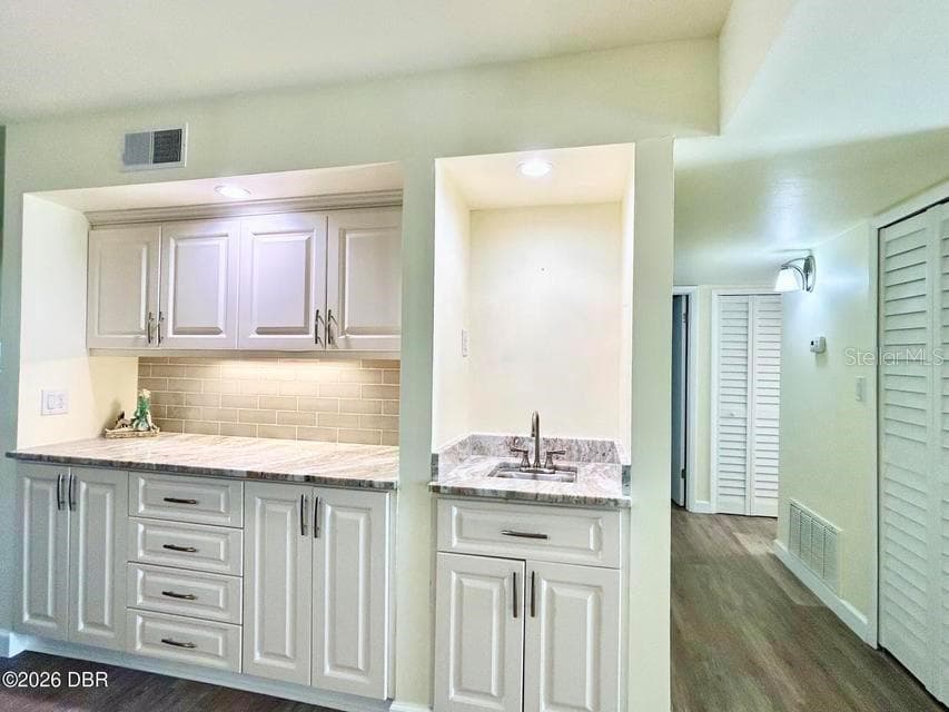 Condominium at 1 TOMOKA OAKS BLVD #119, ORMOND BEACH, photo 12 of 23