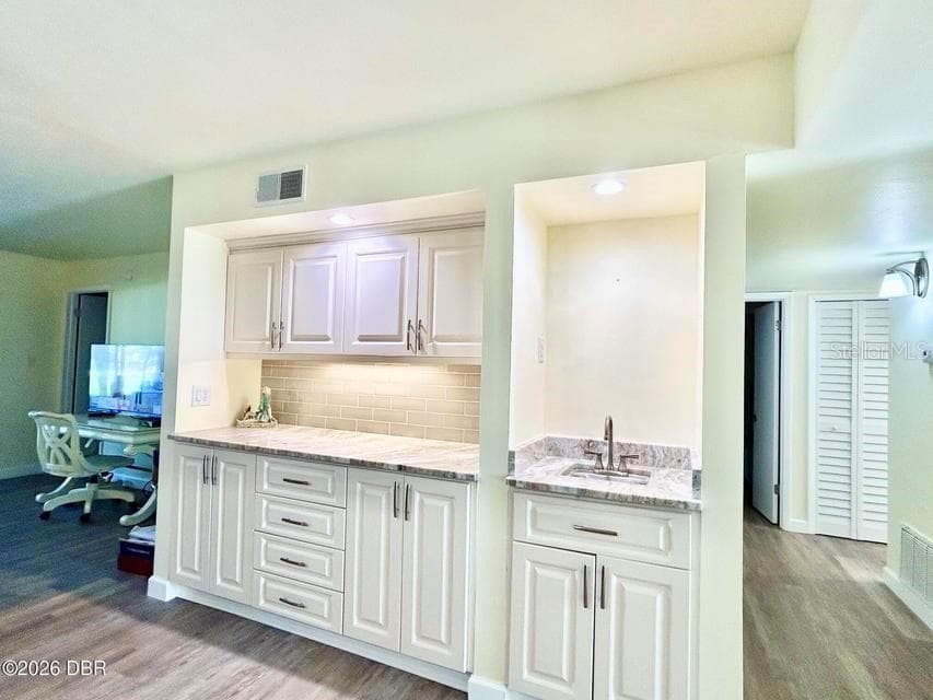 Condominium at 1 TOMOKA OAKS BLVD #119, ORMOND BEACH, photo 13 of 23