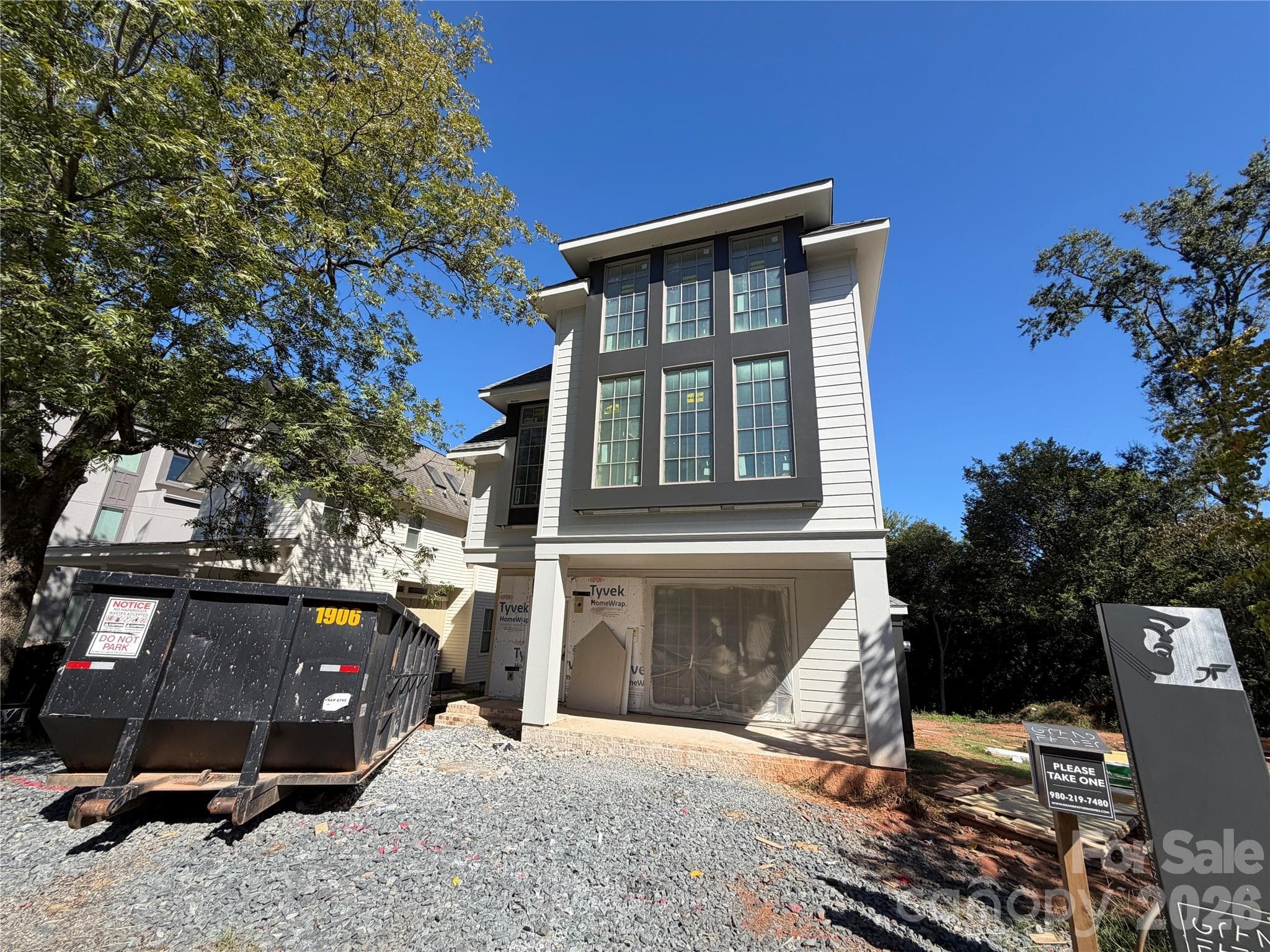 Single Family Residence at Charlotte, photo 2 of 21