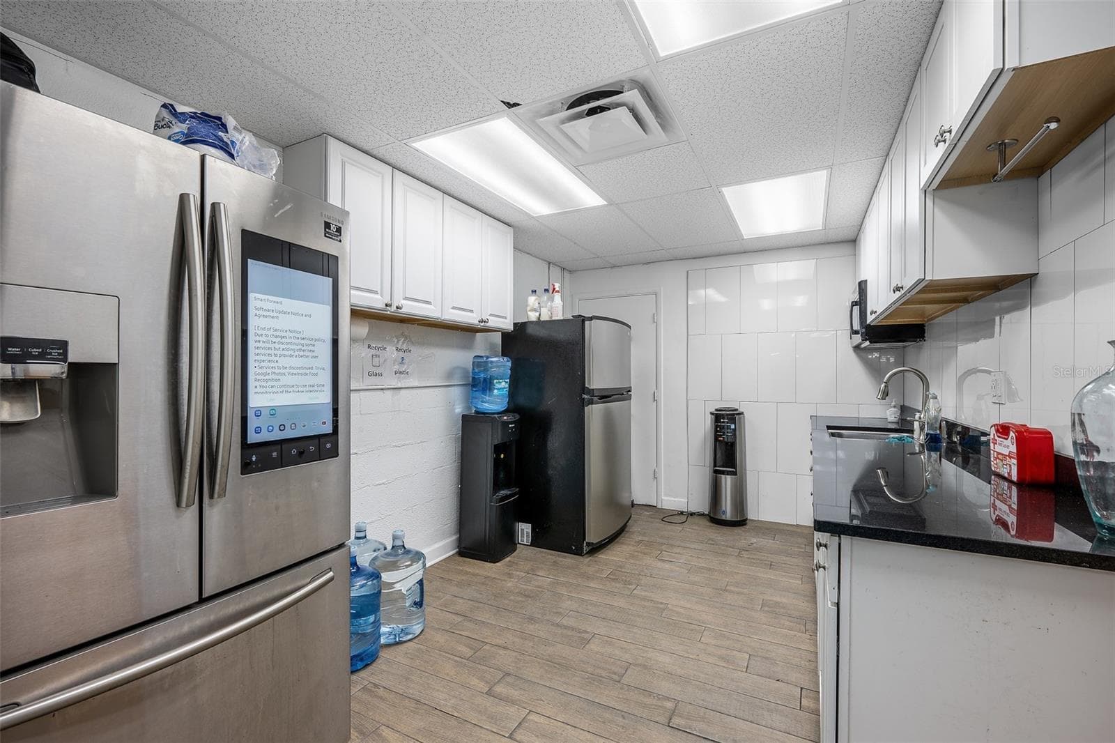 Kitchen - 4001 7TH TER S, ST PETERSBURG