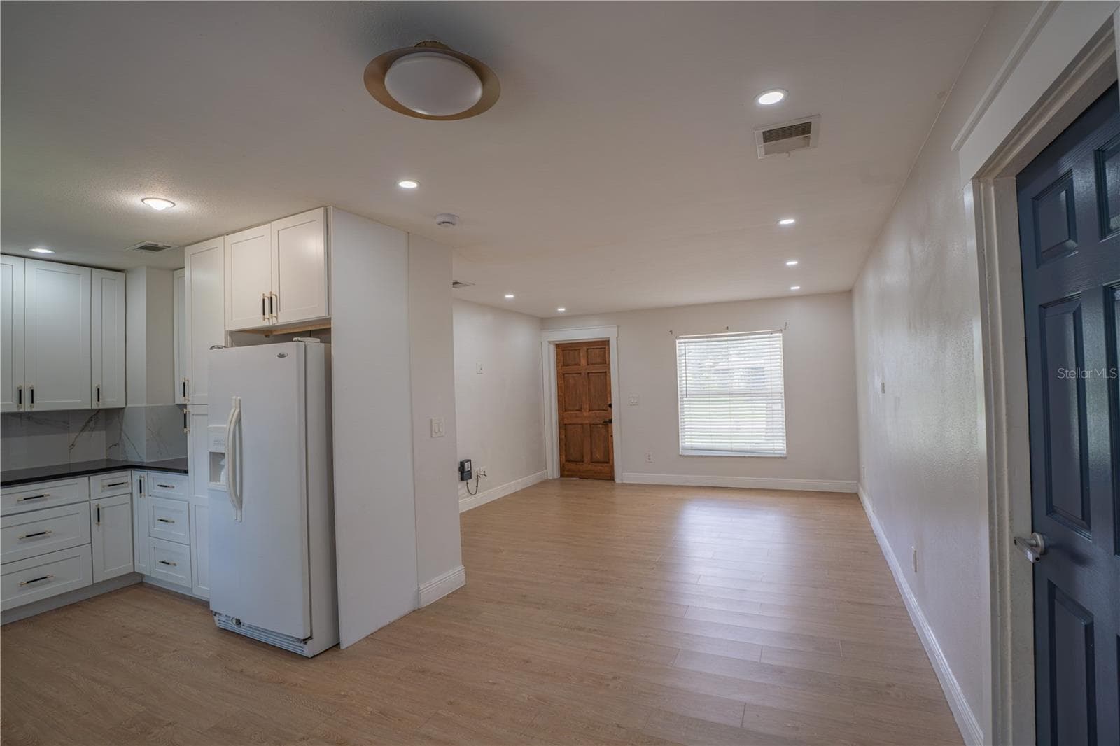 Single Family Residence at 142 SAGE ST, ALTAMONTE SPRINGS, photo 9 of 21