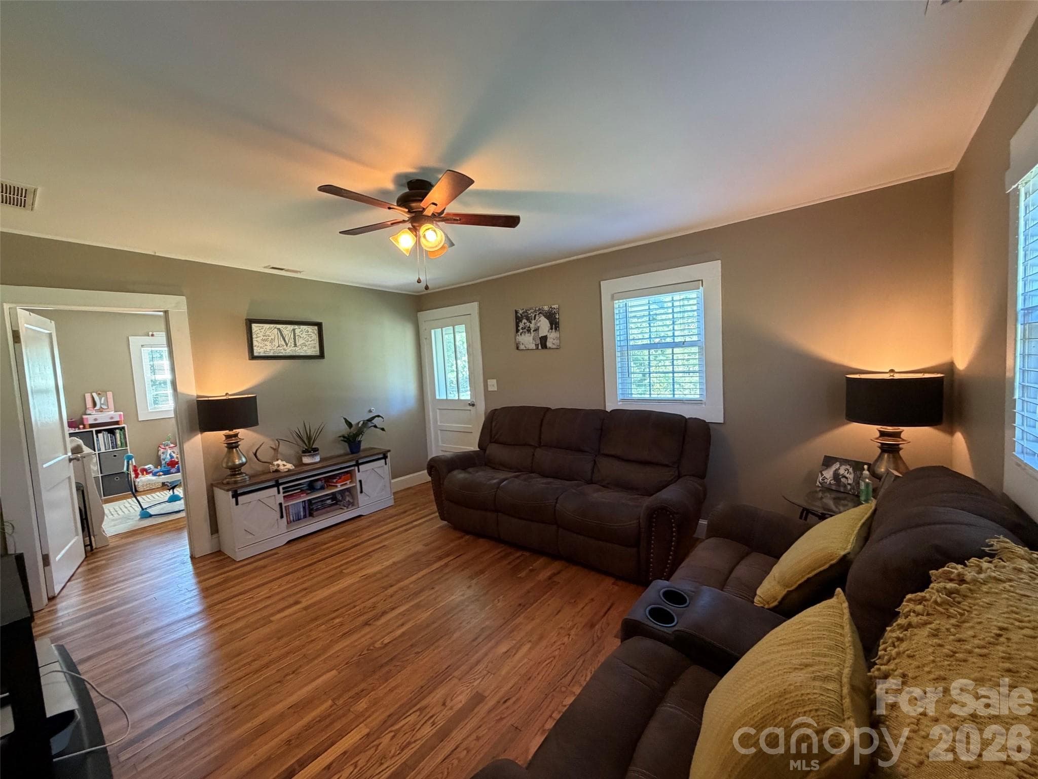 Single Family Residence at 41 Whitner Drive, Marion, photo 10 of 43