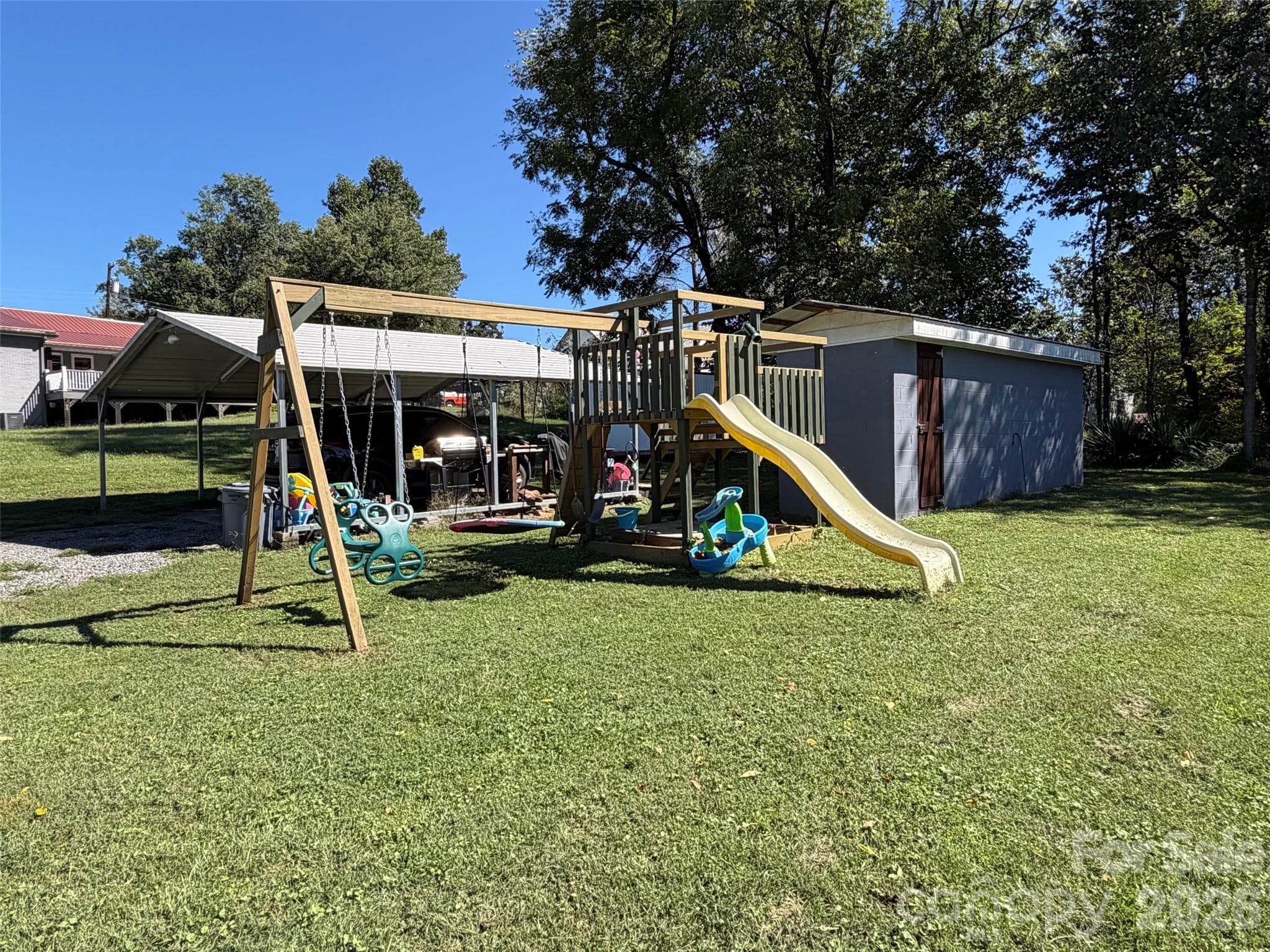 Single Family Residence at 41 Whitner Drive, Marion, photo 29 of 43
