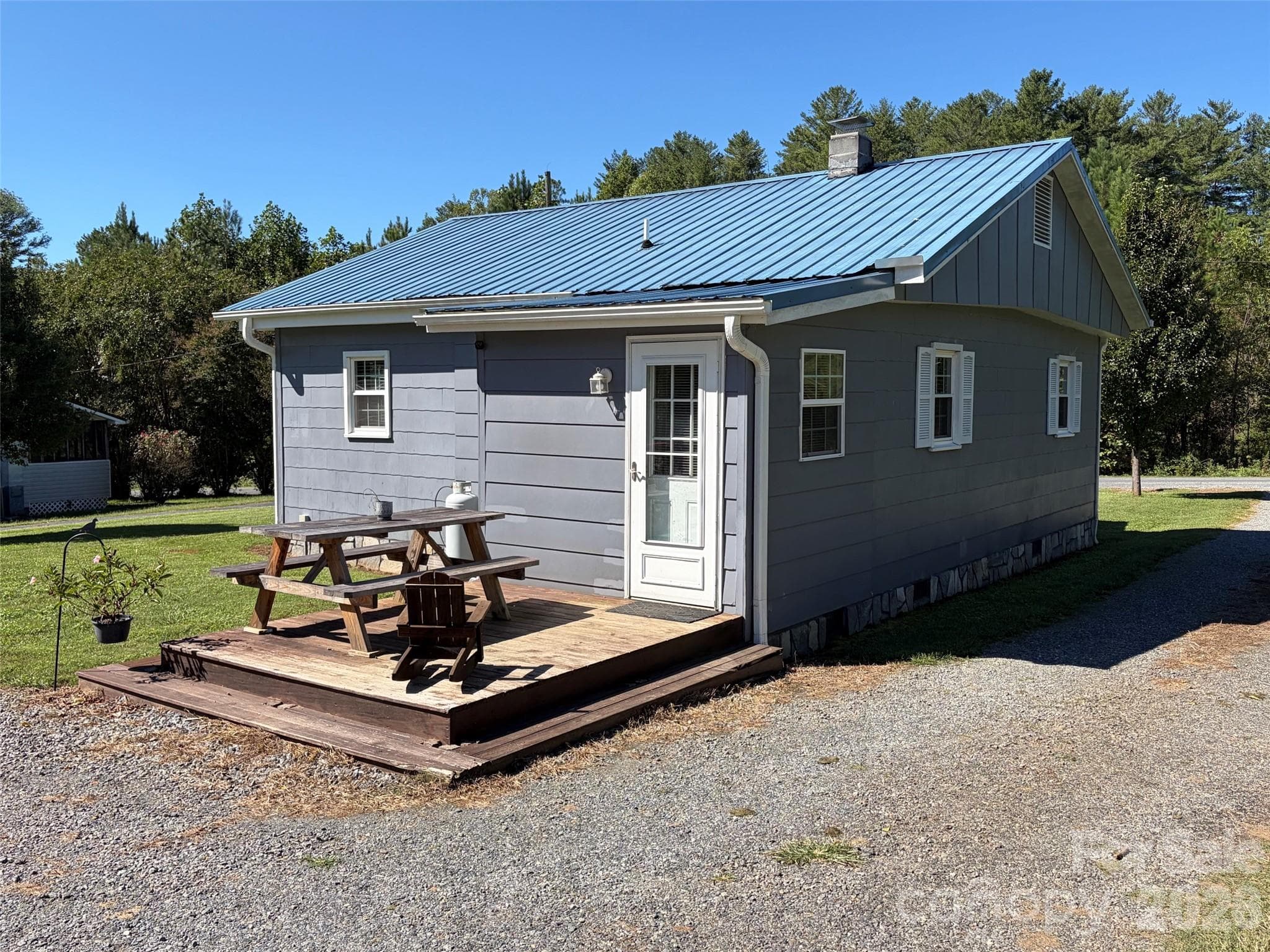 Single Family Residence at 41 Whitner Drive, Marion, photo 40 of 43