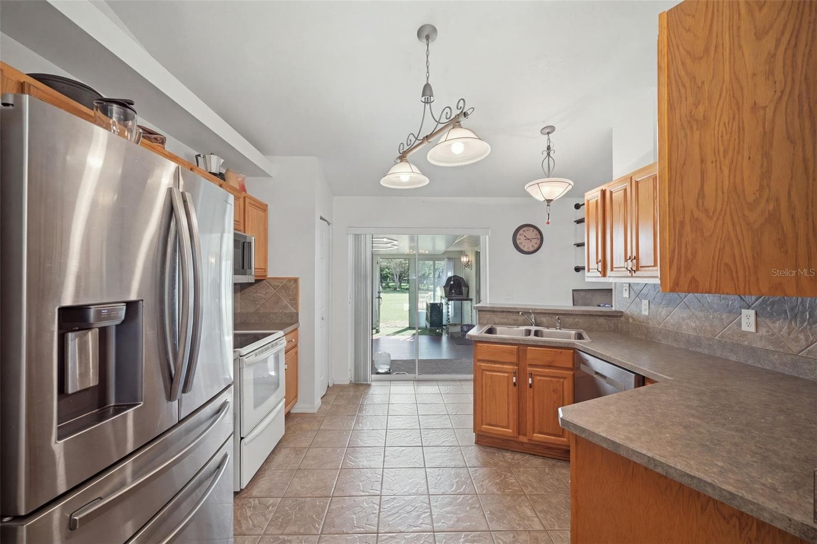 Single Family Residence at 8663 SE 60TH AVE, OCALA, photo 10 of 52