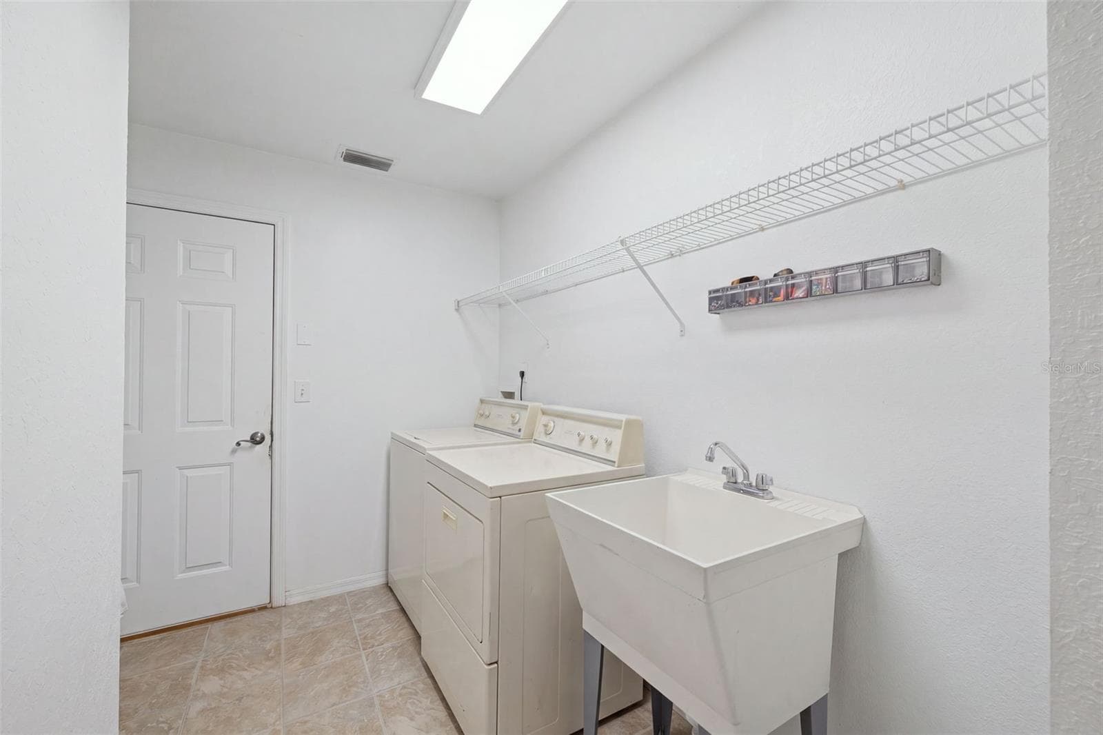 Single Family Residence at 8663 SE 60TH AVE, OCALA, photo 31 of 52