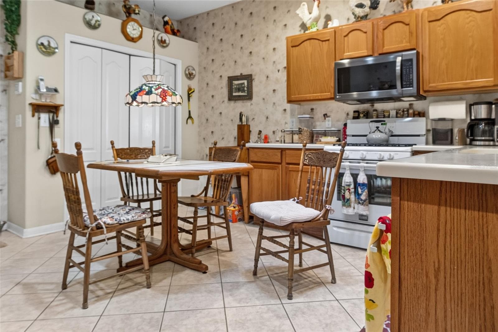 Villa at 19339 EVERTON PL, LAND O LAKES, photo 7 of 63