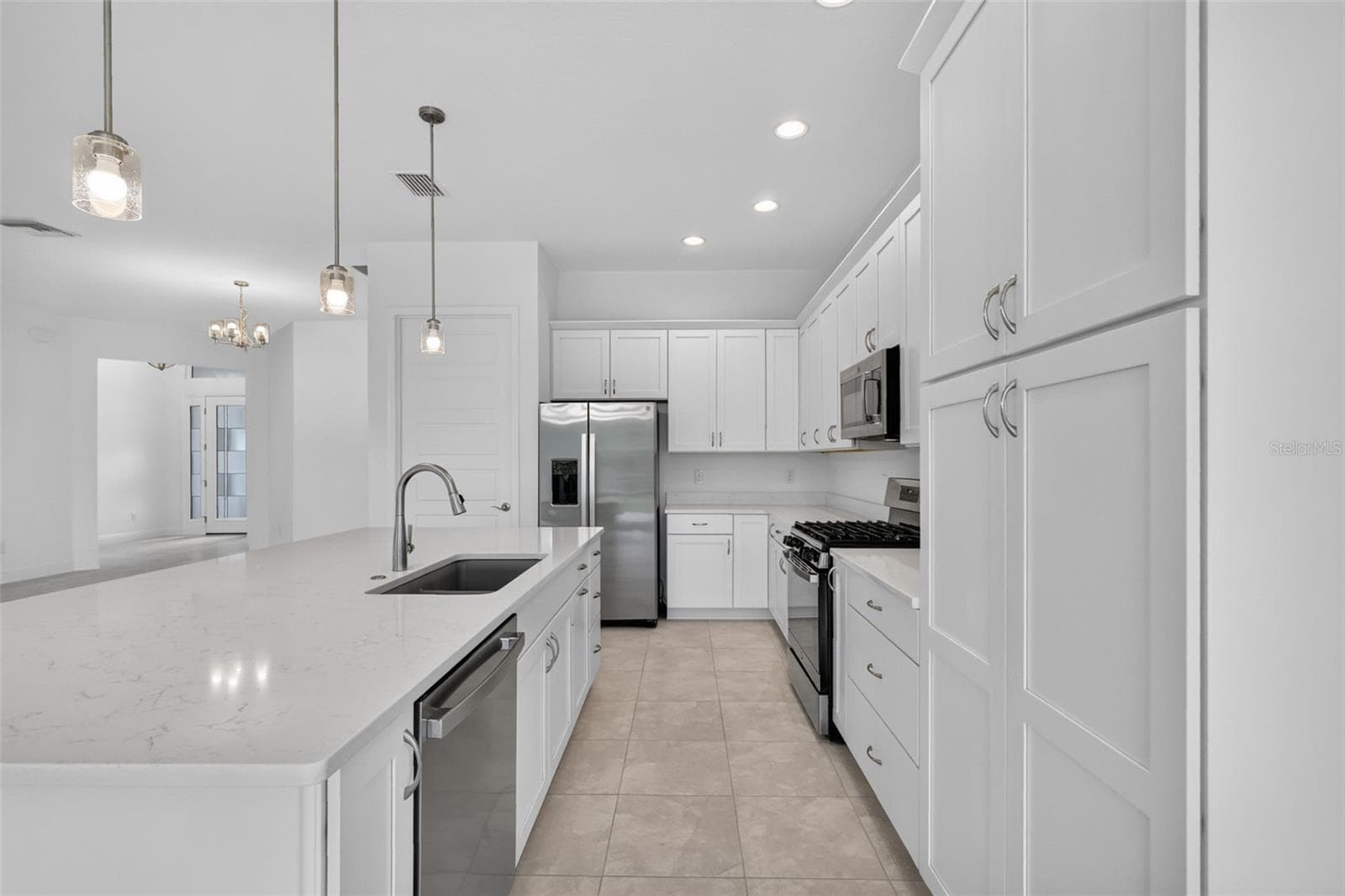 Kitchen - 654 SHIVERS LOOP, THE VILLAGES