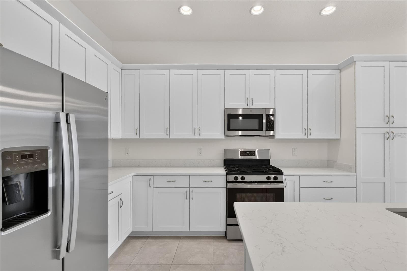 Kitchen - 654 SHIVERS LOOP, THE VILLAGES
