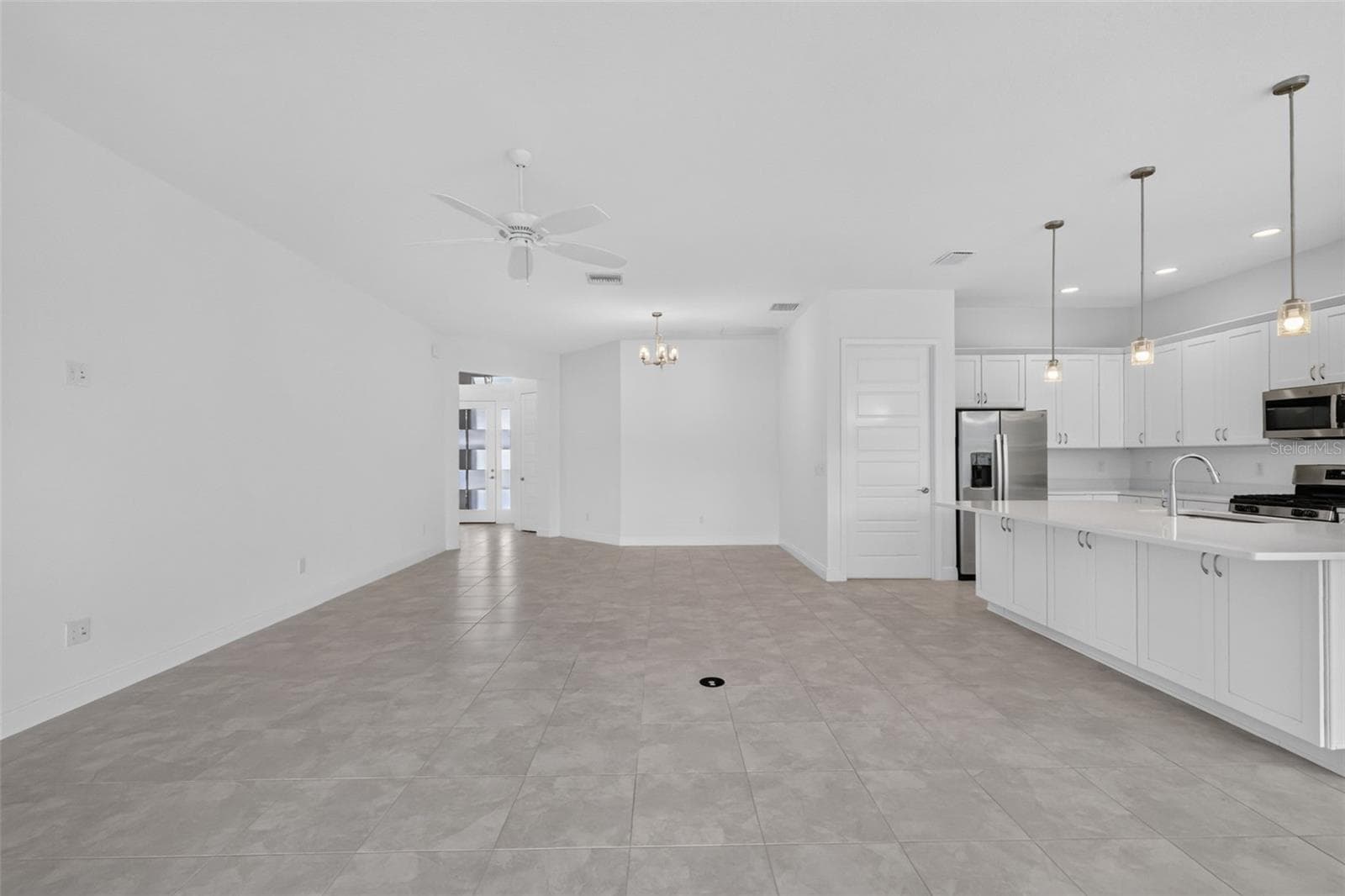 Living, Dining, and Kitchen - 654 SHIVERS LOOP, THE VILLAGES