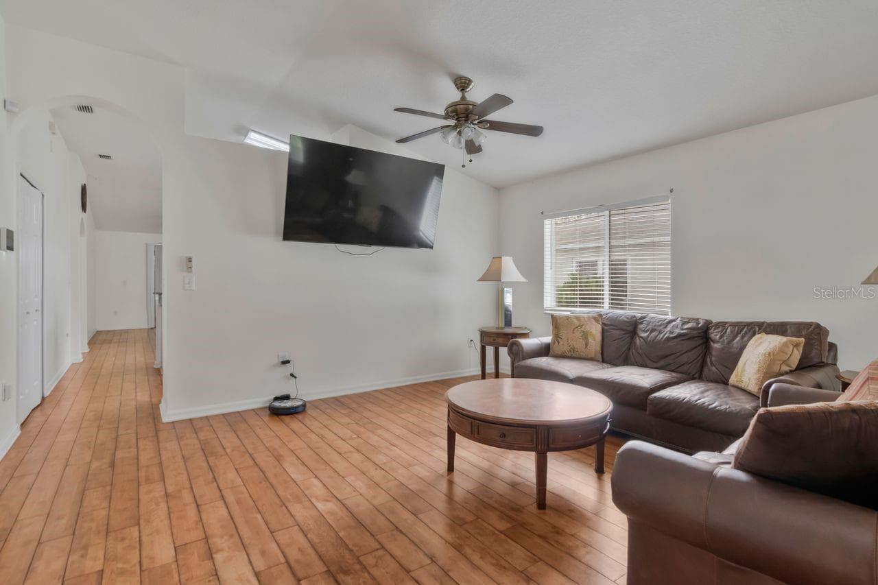 Single Family Residence at 2725 BUCKHORN PRESERVE BLVD, VALRICO, photo 21 of 33