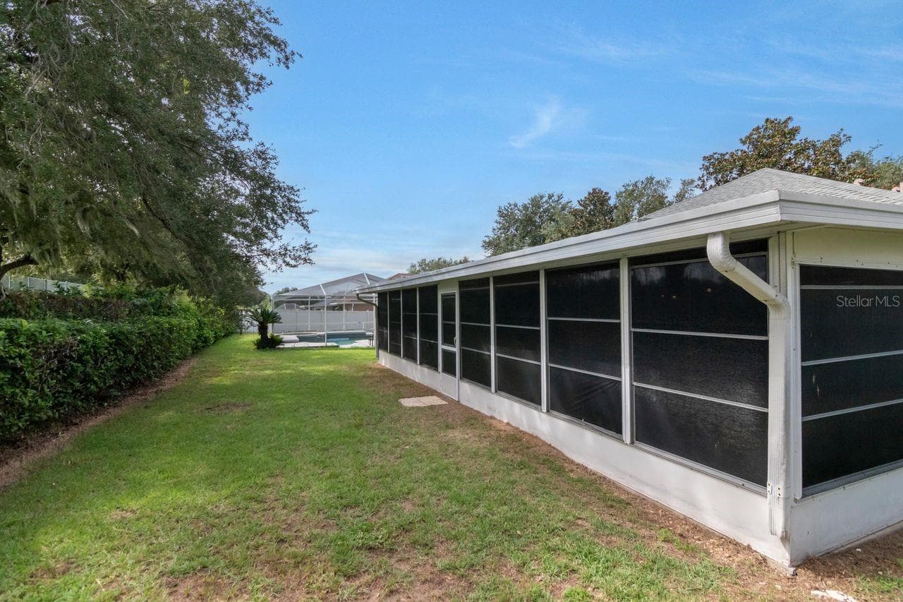 Single Family Residence at 2725 BUCKHORN PRESERVE BLVD, VALRICO, photo 30 of 33