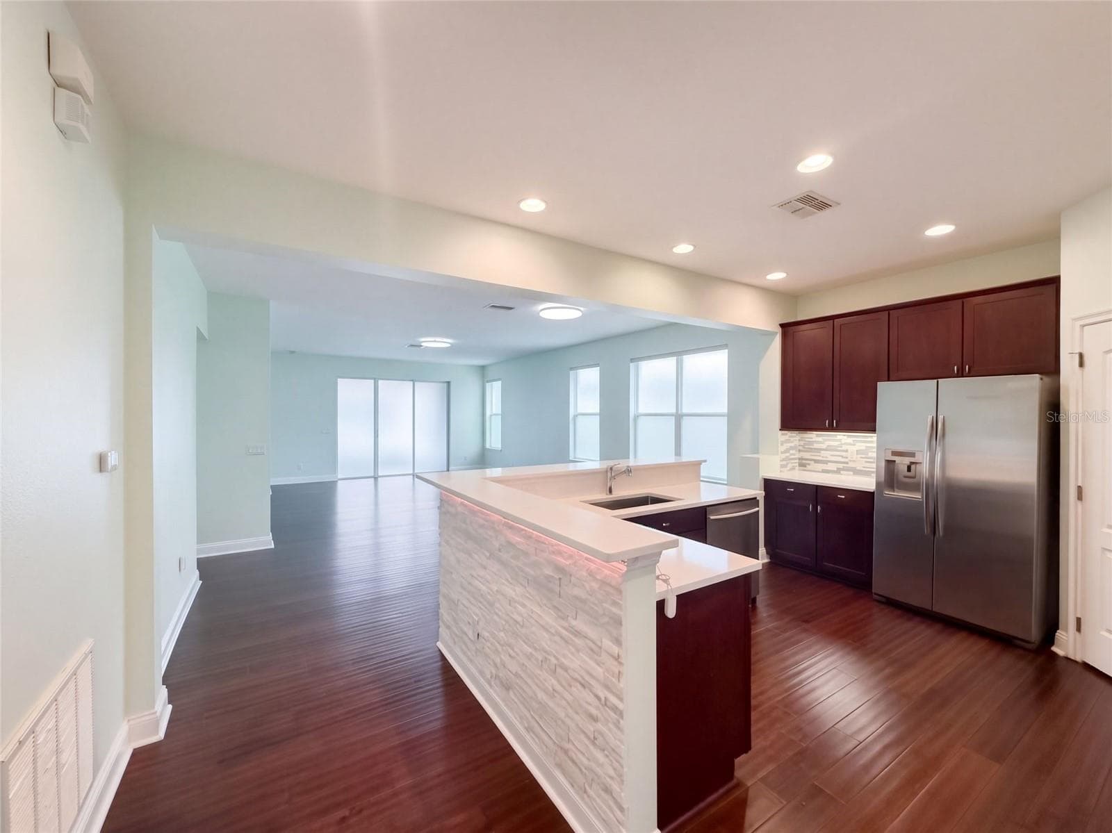 Single Family Residence at 7271 LONDALE BLVD, WINDERMERE, photo 8 of 47