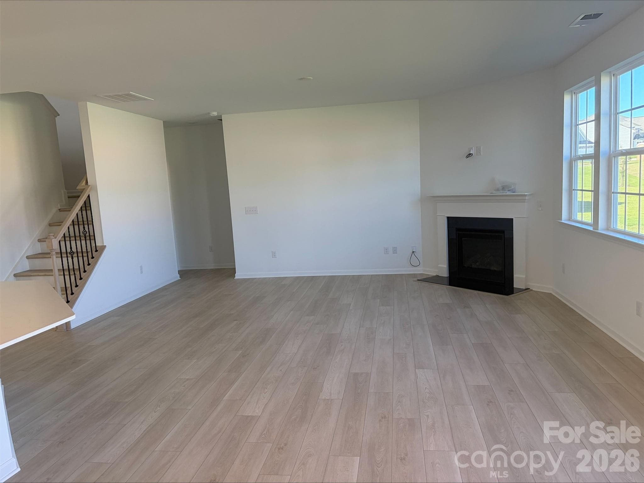 Single Family Residence at 1634 Grassy Knoll Trail, Maiden, photo 3 of 10