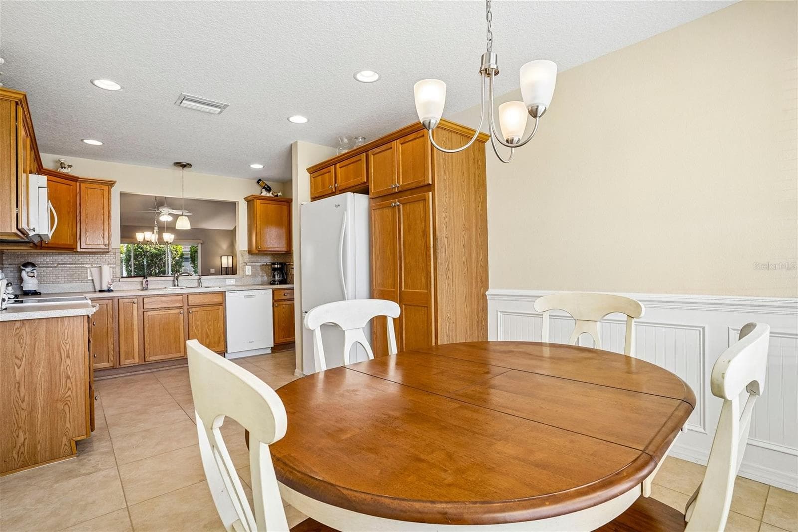 Single Family Residence at 2017 YEARLING WAY, THE VILLAGES, photo 9 of 27