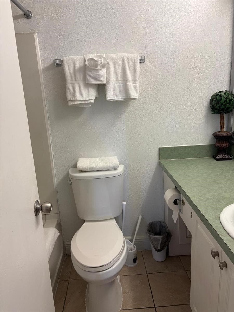 Condo - Hotel at 6165 CARRIER DR #2113, ORLANDO, photo 17 of 24