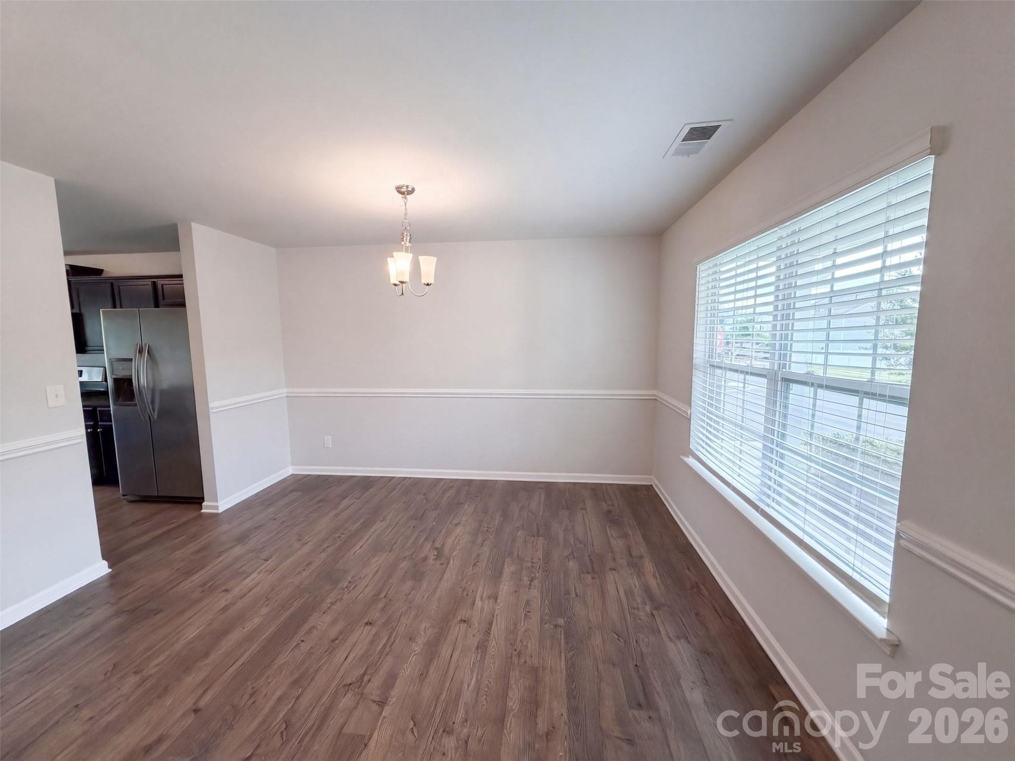 Single Family Residence at 1554 Gaston Mountain Drive, Dallas, photo 6 of 19
