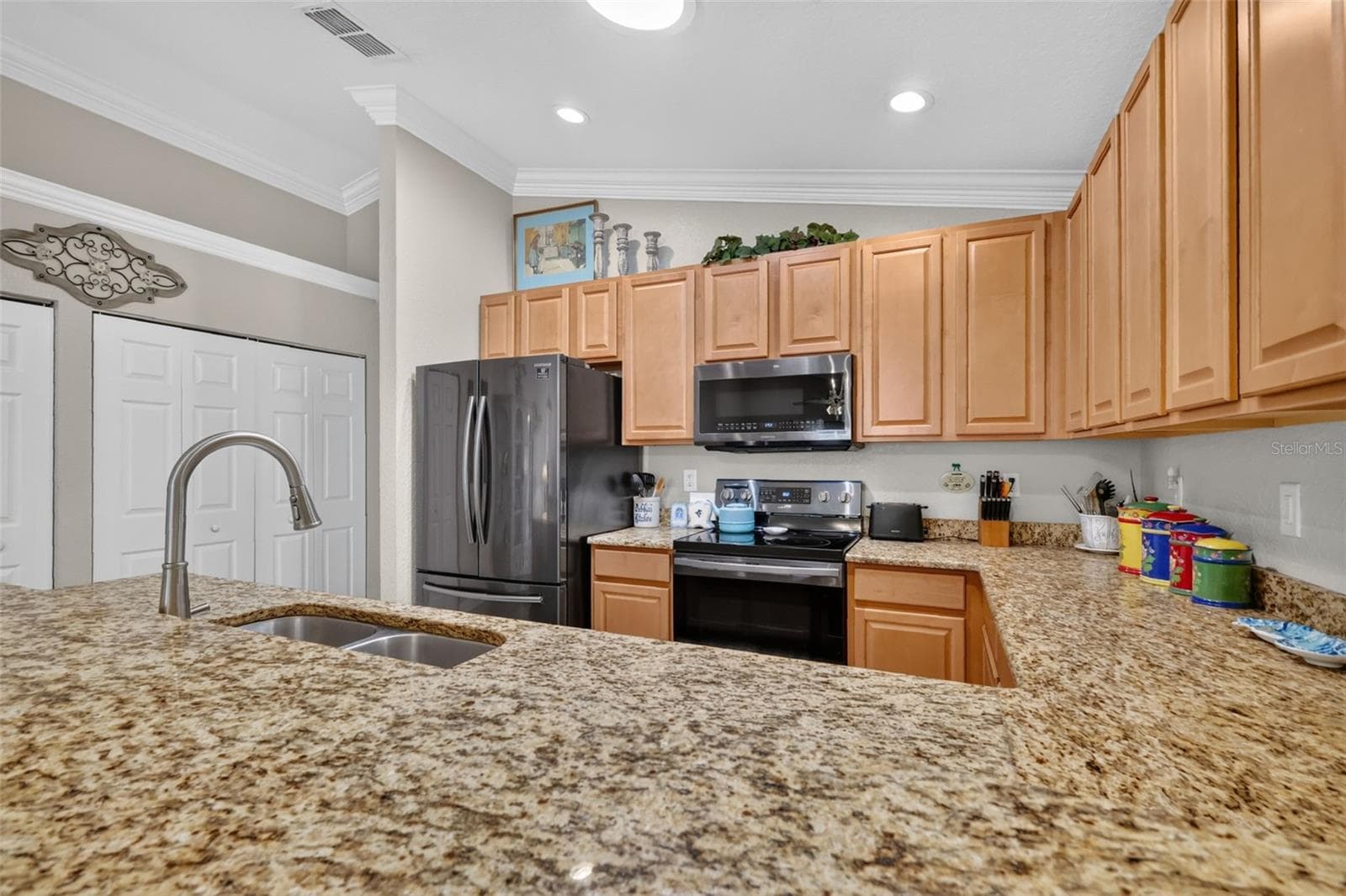 Kitchen - 12446 NE 52ND LOOP, OXFORD