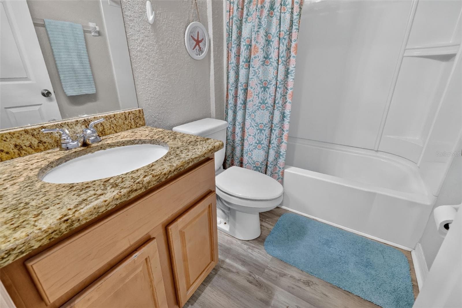 Second Bathroom - 12446 NE 52ND LOOP, OXFORD