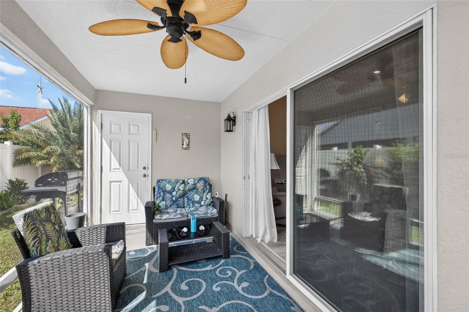 Screened Lanai with Rear Yard and PRIVACY Fencing - 12446 NE 52ND LOOP, OXFORD