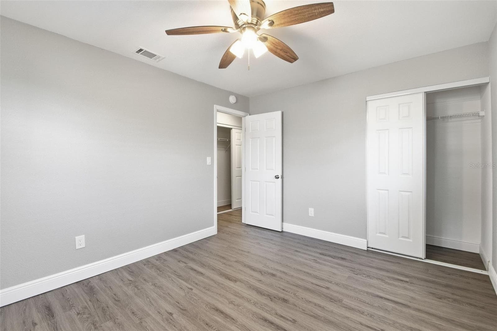 Single Family Residence at 1751 MISSISSIPPI AVE NE, ST PETERSBURG, photo 29 of 50