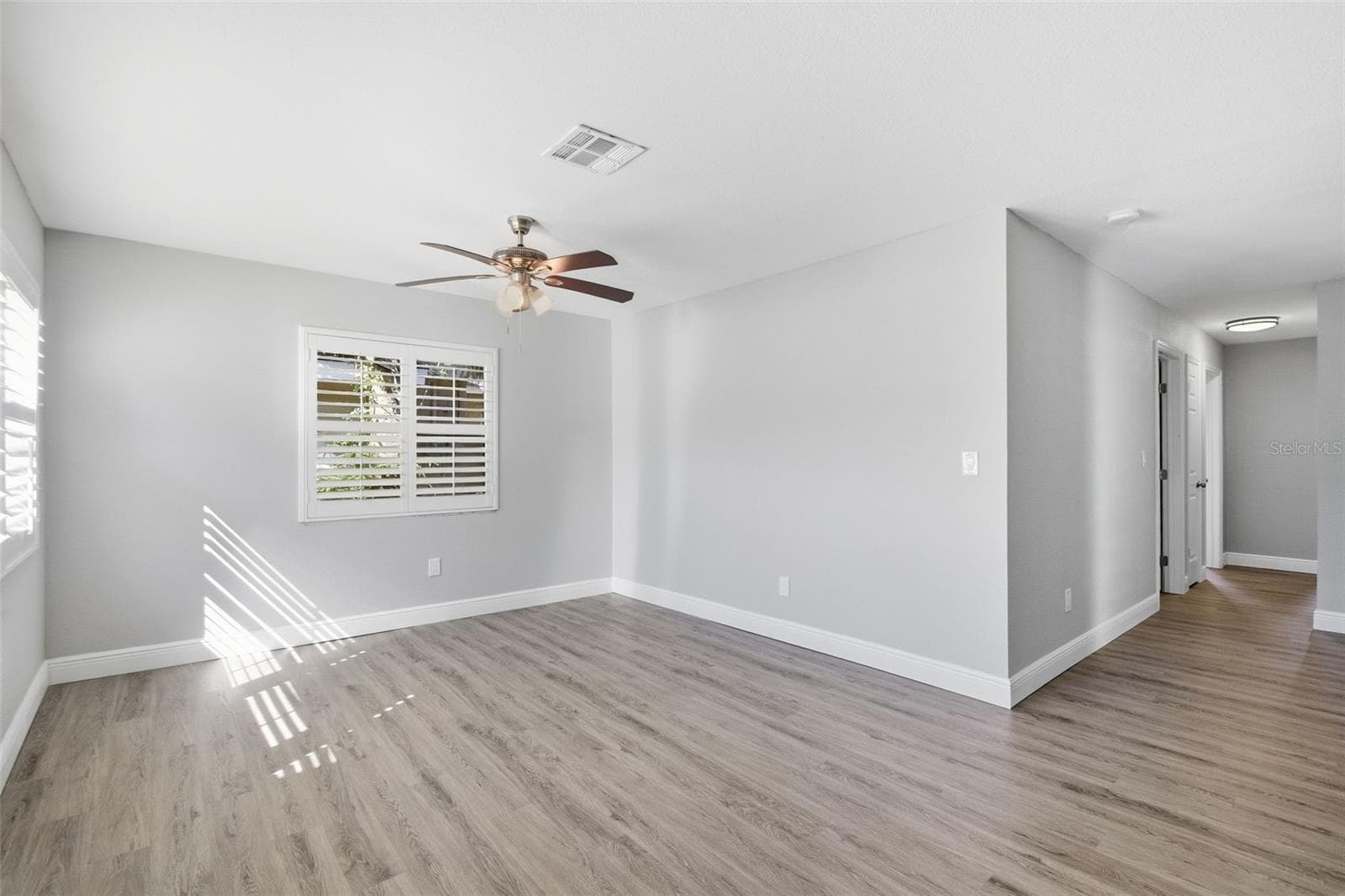 Single Family Residence at 1751 MISSISSIPPI AVE NE, ST PETERSBURG, photo 35 of 50