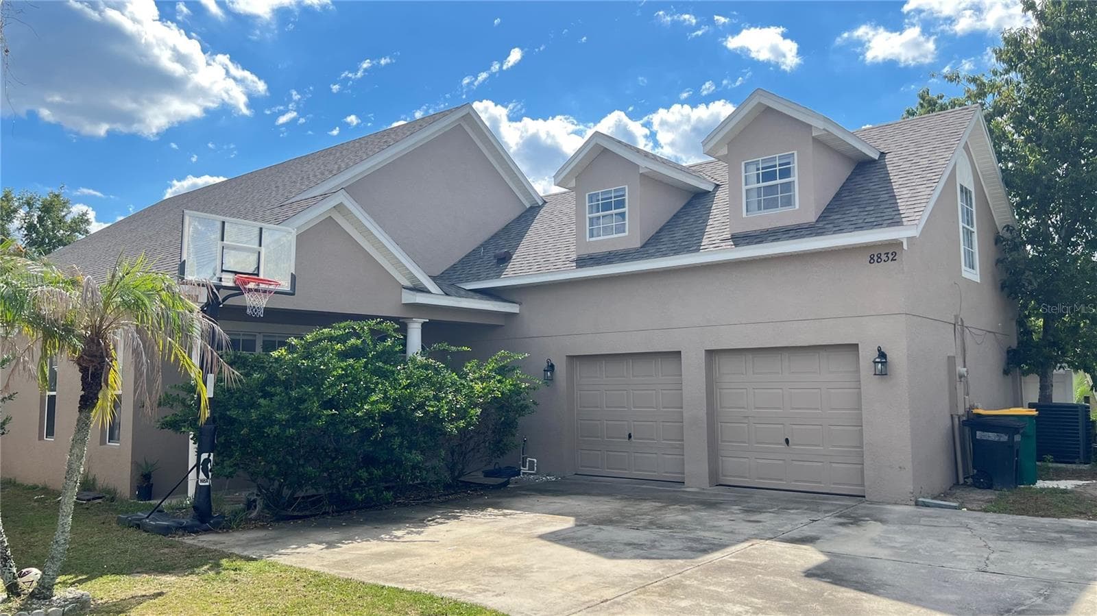Single Family Residence at 8832 KENSINGTON CT, KISSIMMEE