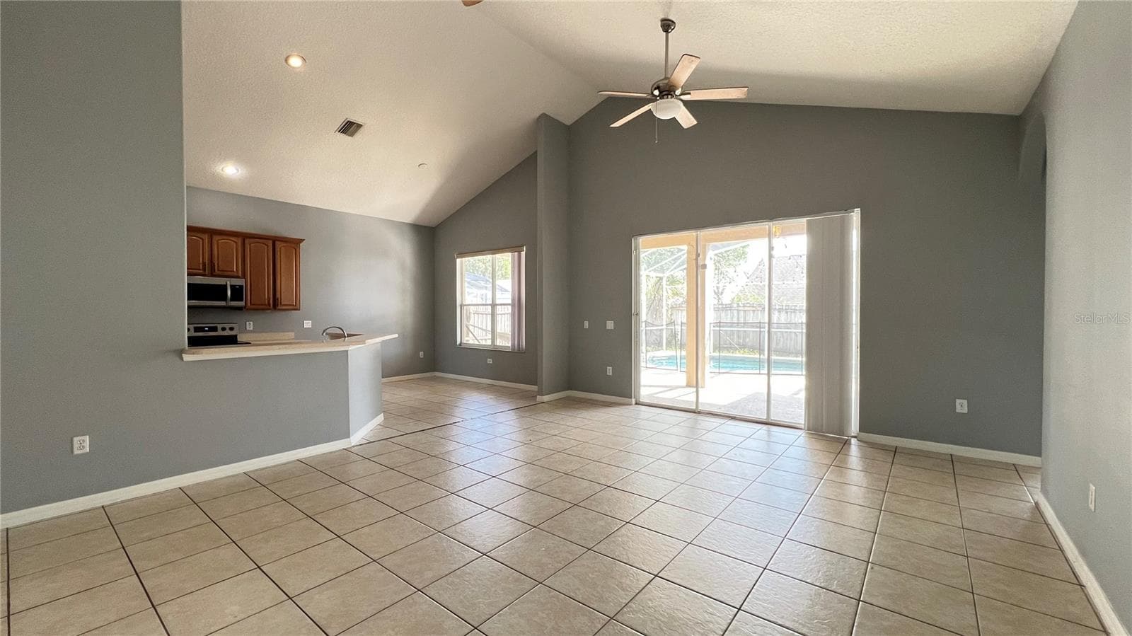 Single Family Residence at 8832 KENSINGTON CT, KISSIMMEE, photo 13 of 47