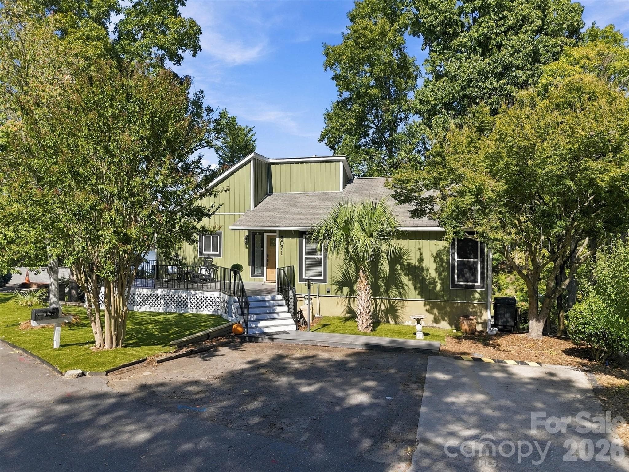 Single Family Residence at 9071 Tulagi Court, Tega Cay, photo 37 of 37