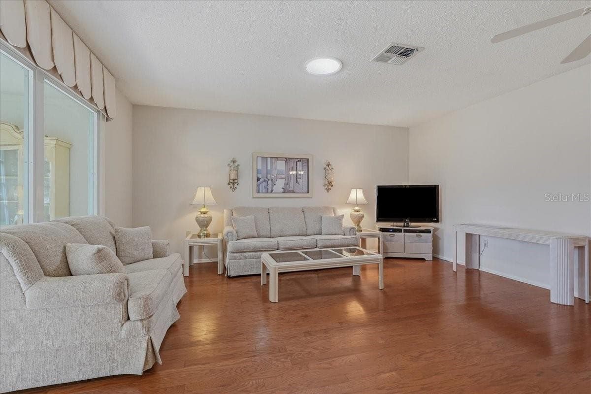 Condominium at 11508 ORLEANS LN #11508, PORT RICHEY, photo 10 of 48