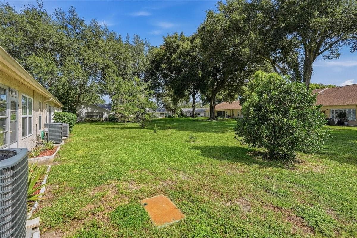 Condominium at 11508 ORLEANS LN #11508, PORT RICHEY, photo 35 of 48