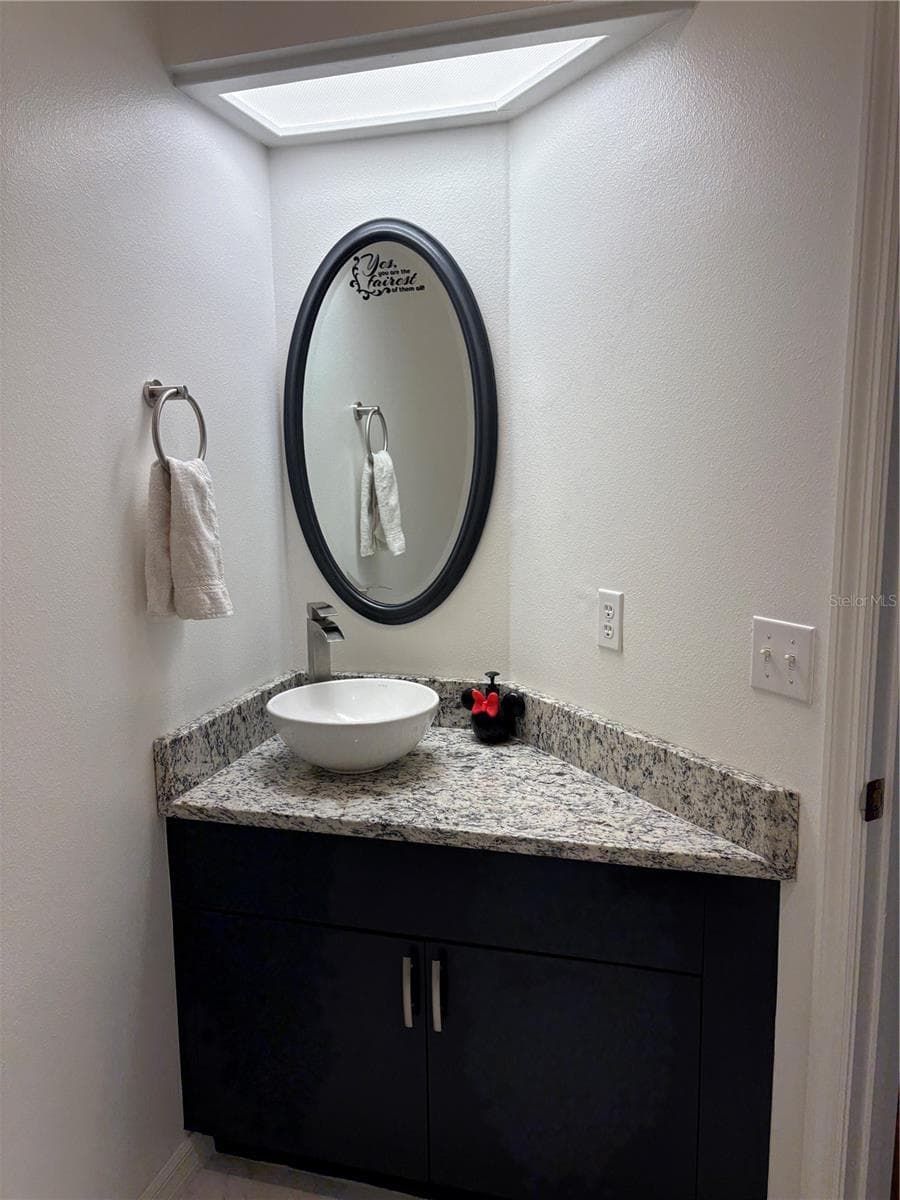 Half Bath - 12306 JOAVAJIN RD, DADE CITY