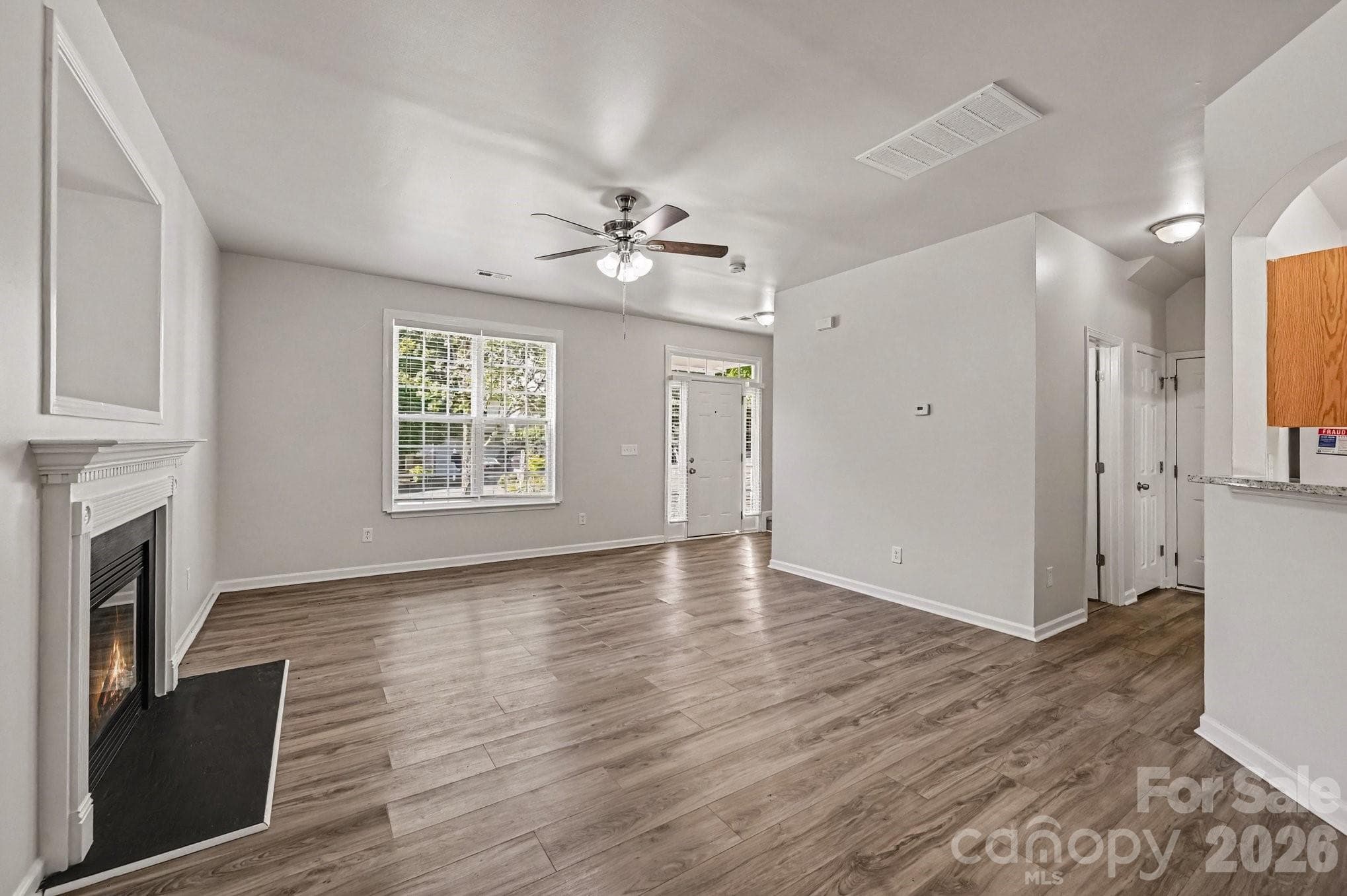 Single Family Residence at 4731 Canipe Drive, Charlotte, photo 7 of 26