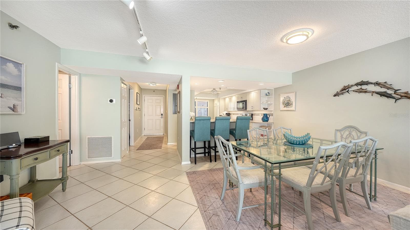Condominium at 4525 GULF OF MEXICO DR #204, LONGBOAT KEY, photo 3 of 40