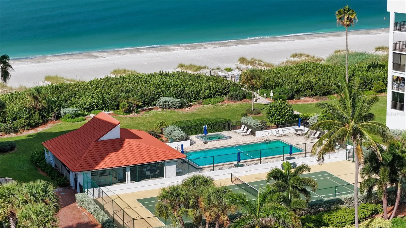 Condominium at 4525 GULF OF MEXICO DR #204, LONGBOAT KEY, photo 32 of 40