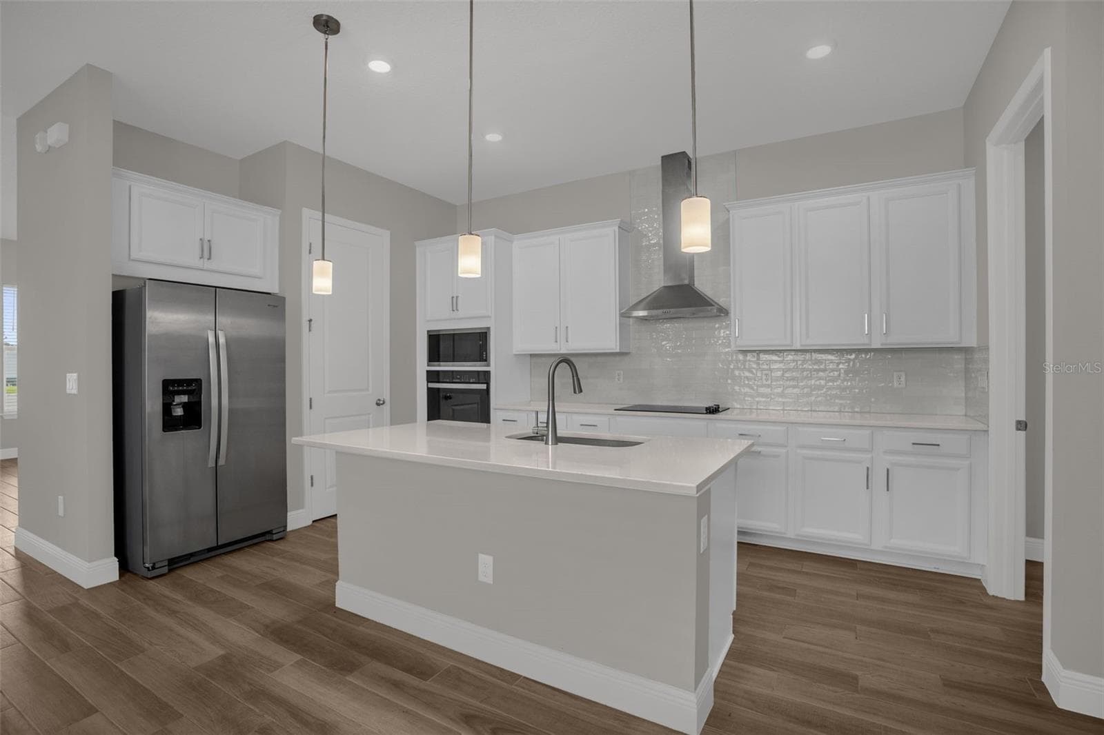 Townhouse at 6495 CYRILS DR, ST CLOUD, photo 13 of 32