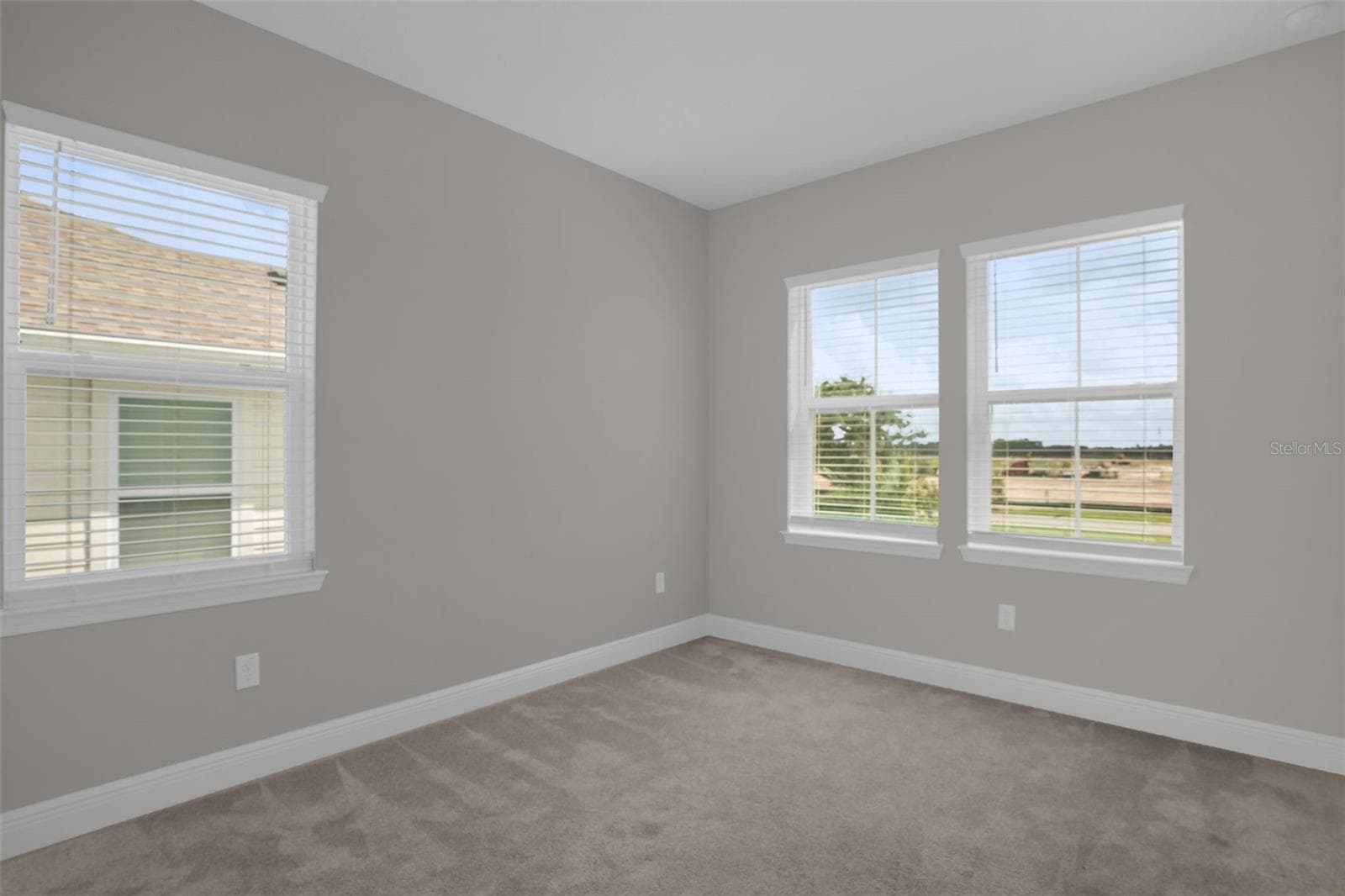Townhouse at 6495 CYRILS DR, ST CLOUD, photo 25 of 32