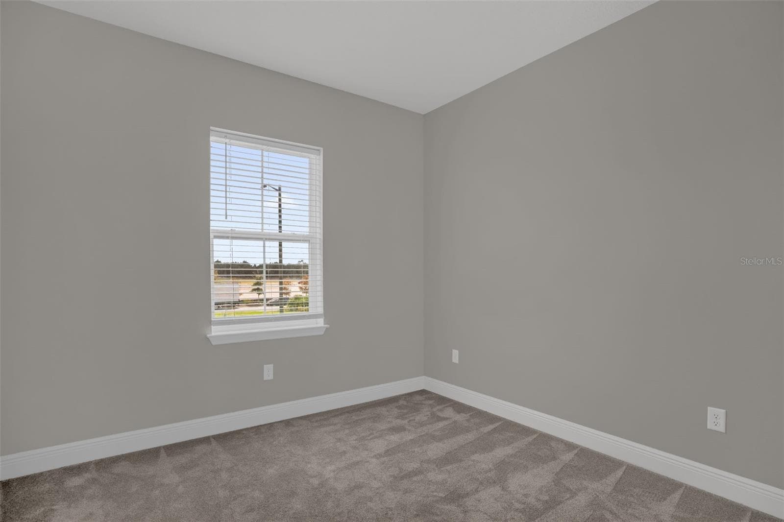 Townhouse at 6495 CYRILS DR, ST CLOUD, photo 28 of 32