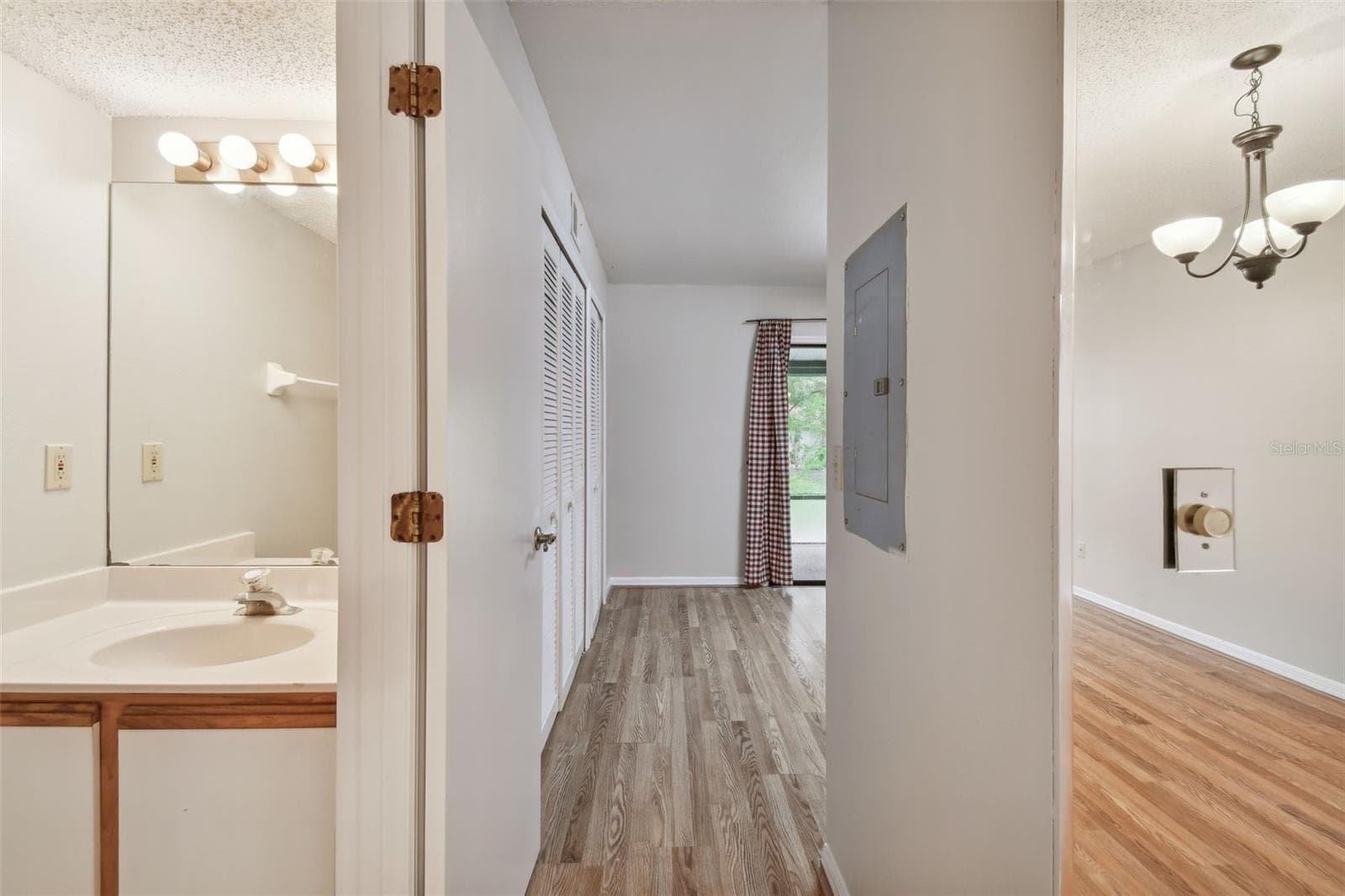 Condominium at 5100 BURCHETTE RD #1804, TAMPA, photo 10 of 85