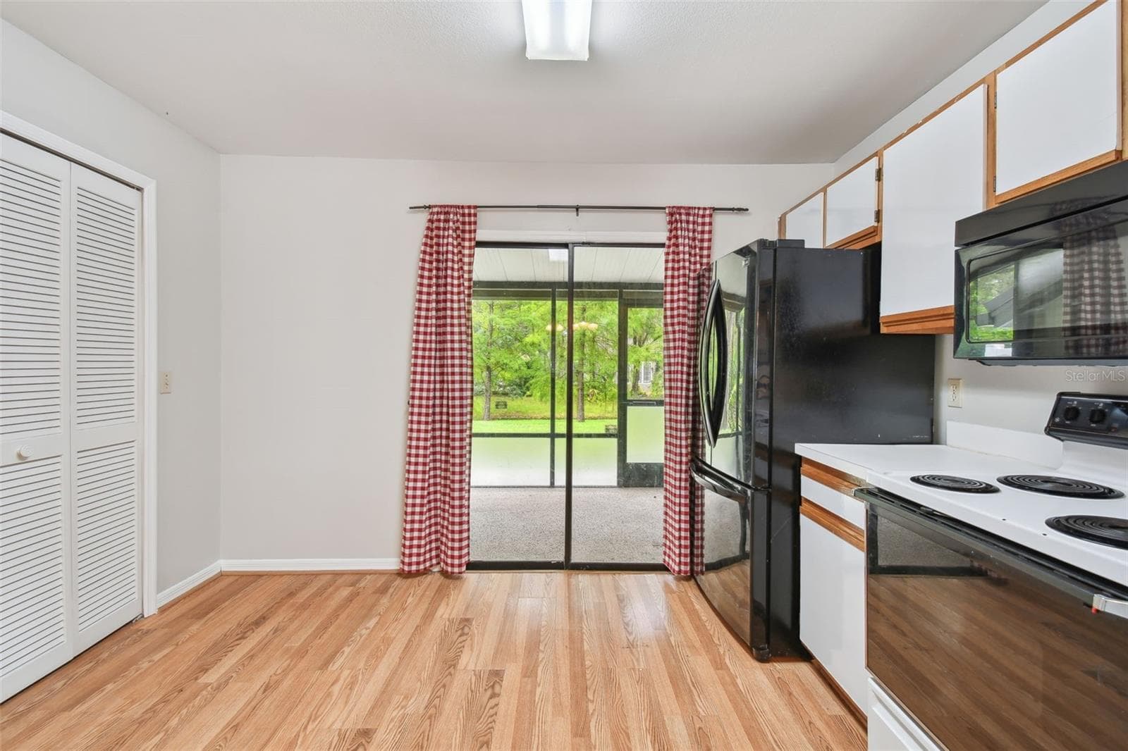 Condominium at 5100 BURCHETTE RD #1804, TAMPA, photo 19 of 85