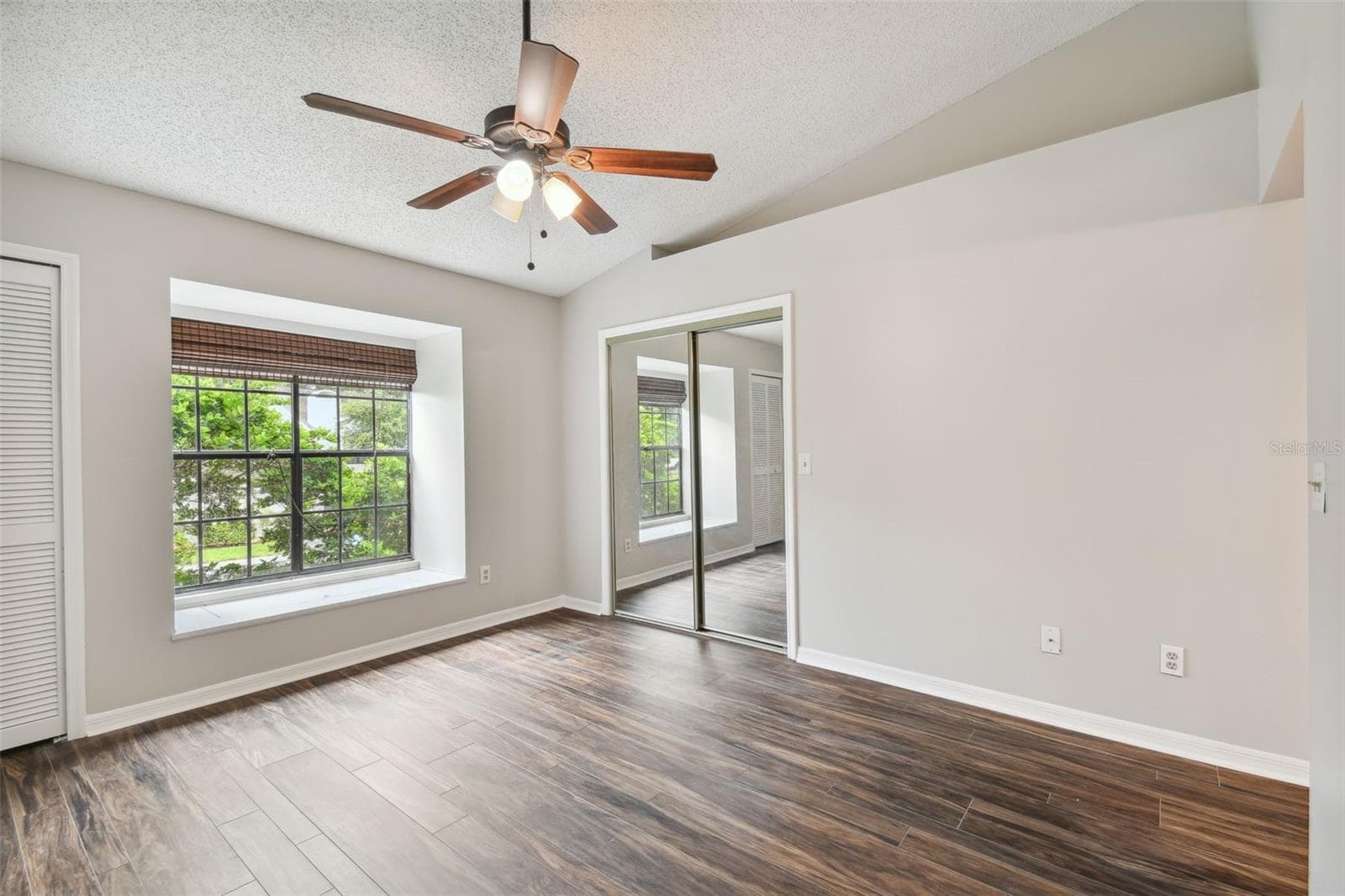 Condominium at 5100 BURCHETTE RD #1804, TAMPA, photo 38 of 85