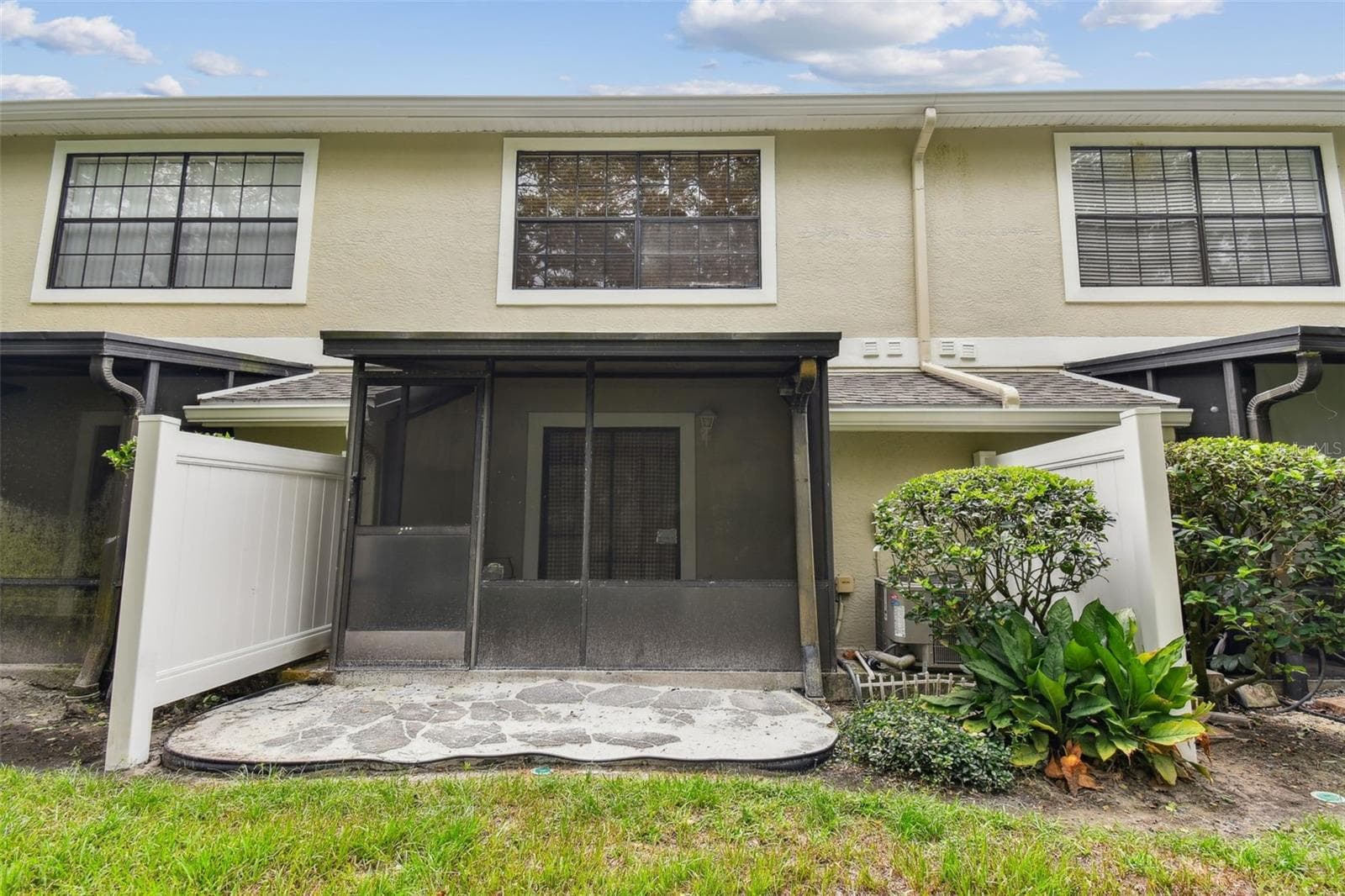 Condominium at 5100 BURCHETTE RD #1804, TAMPA, photo 55 of 85