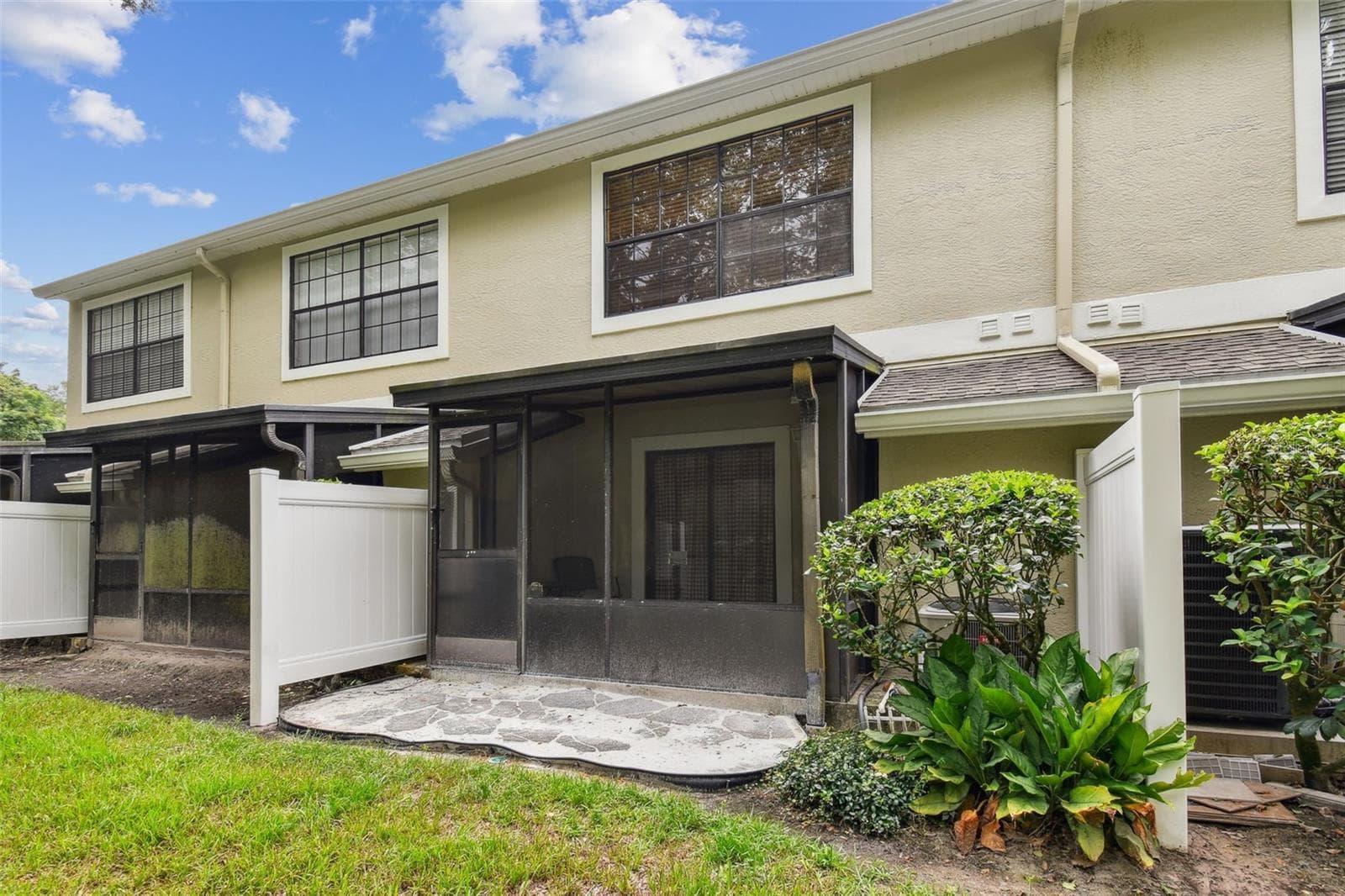Condominium at 5100 BURCHETTE RD #1804, TAMPA, photo 56 of 85