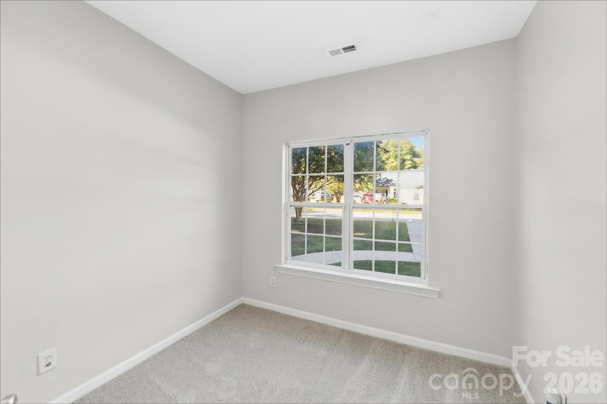Single Family Residence at 834 Horseman Drive, Rock Hill, photo 14 of 18