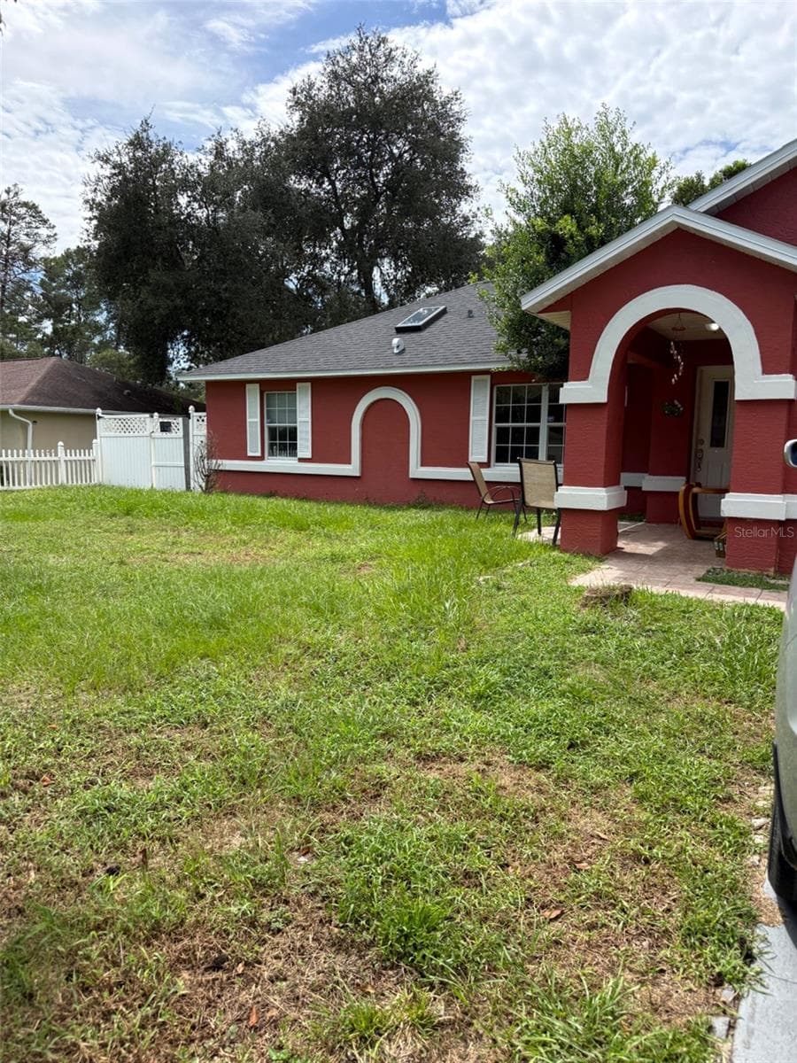 Front of house - 16804 SW 39TH CIR, OCALA