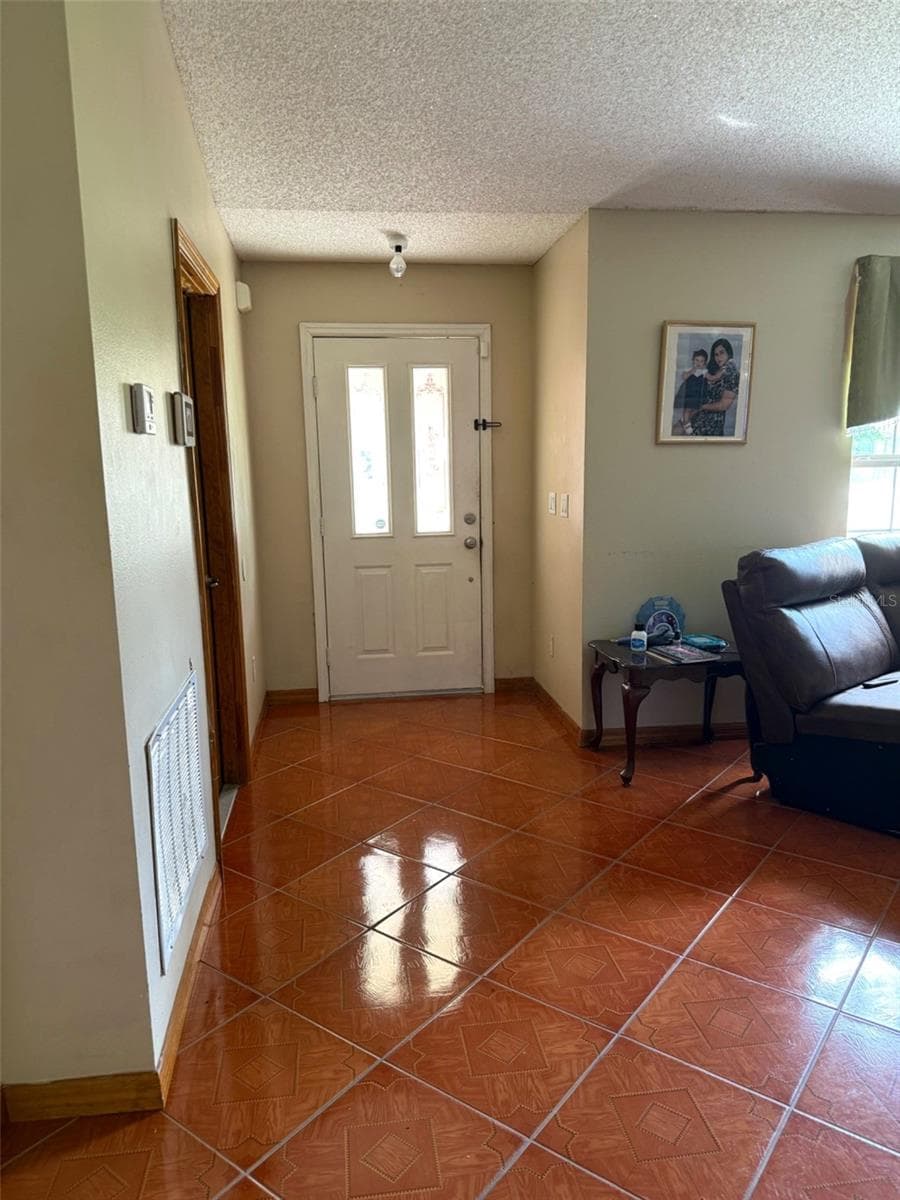 Entrance - 16804 SW 39TH CIR, OCALA