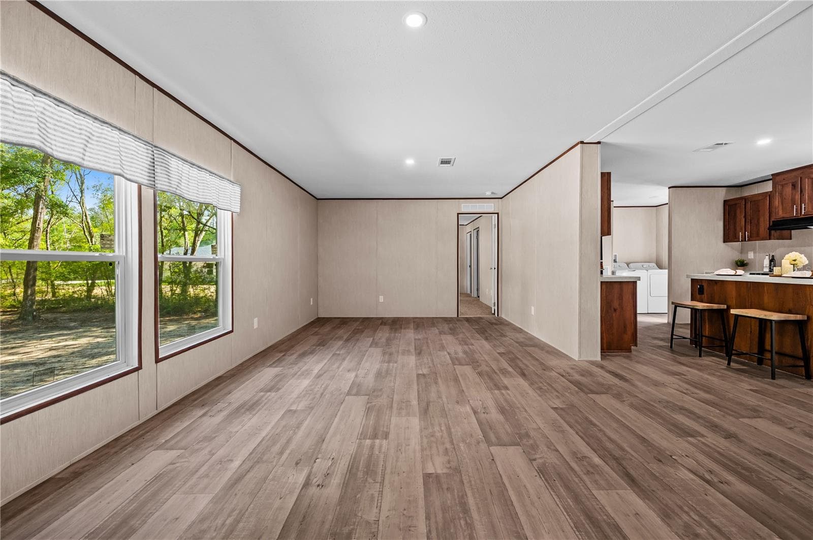 Manufactured Home at 8050 NE 102ND CT, BRONSON, photo 5 of 34