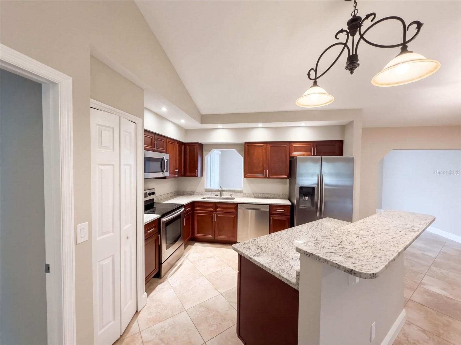 Single Family Residence at 881 VICKSBURG ST, DELTONA, photo 8 of 25