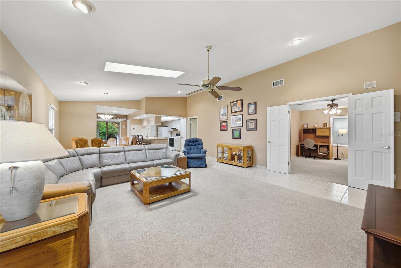 Open Living Space - 3423 PICO DR, TAMPA