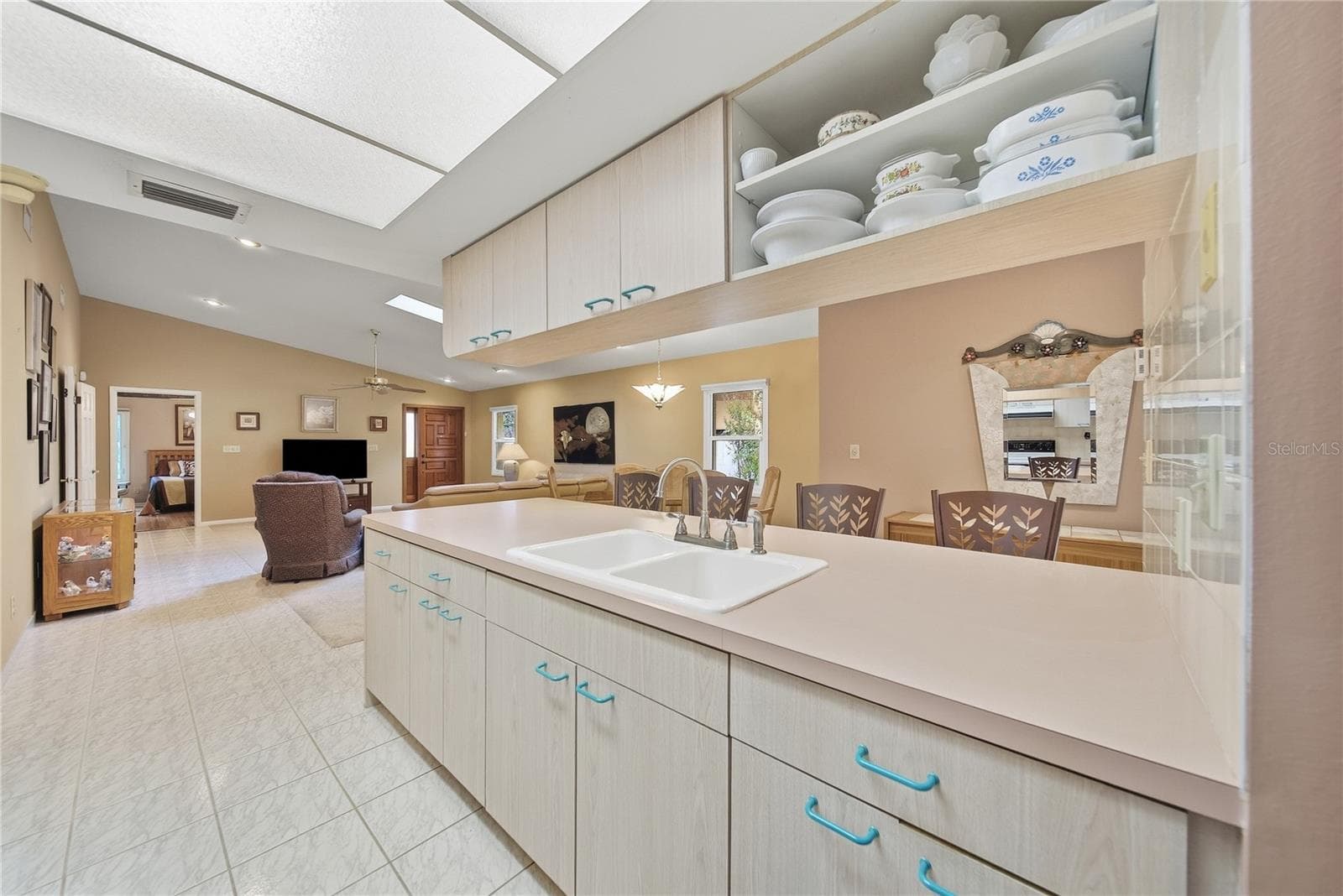 Single Family Residence at 3423 PICO DR, TAMPA, photo 14 of 35